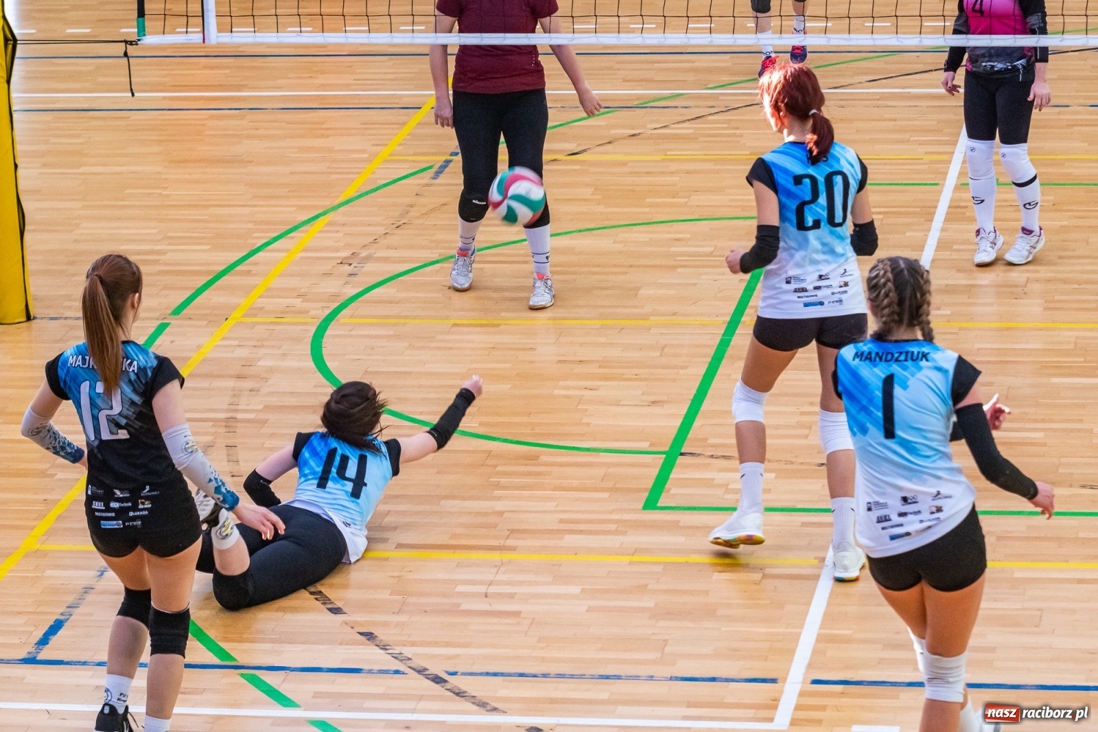 Zdjęcie w galerii na portalu naszraciborz.pl: Niedzielne emocje w RLPS [FOTO] wiadomości z regionu