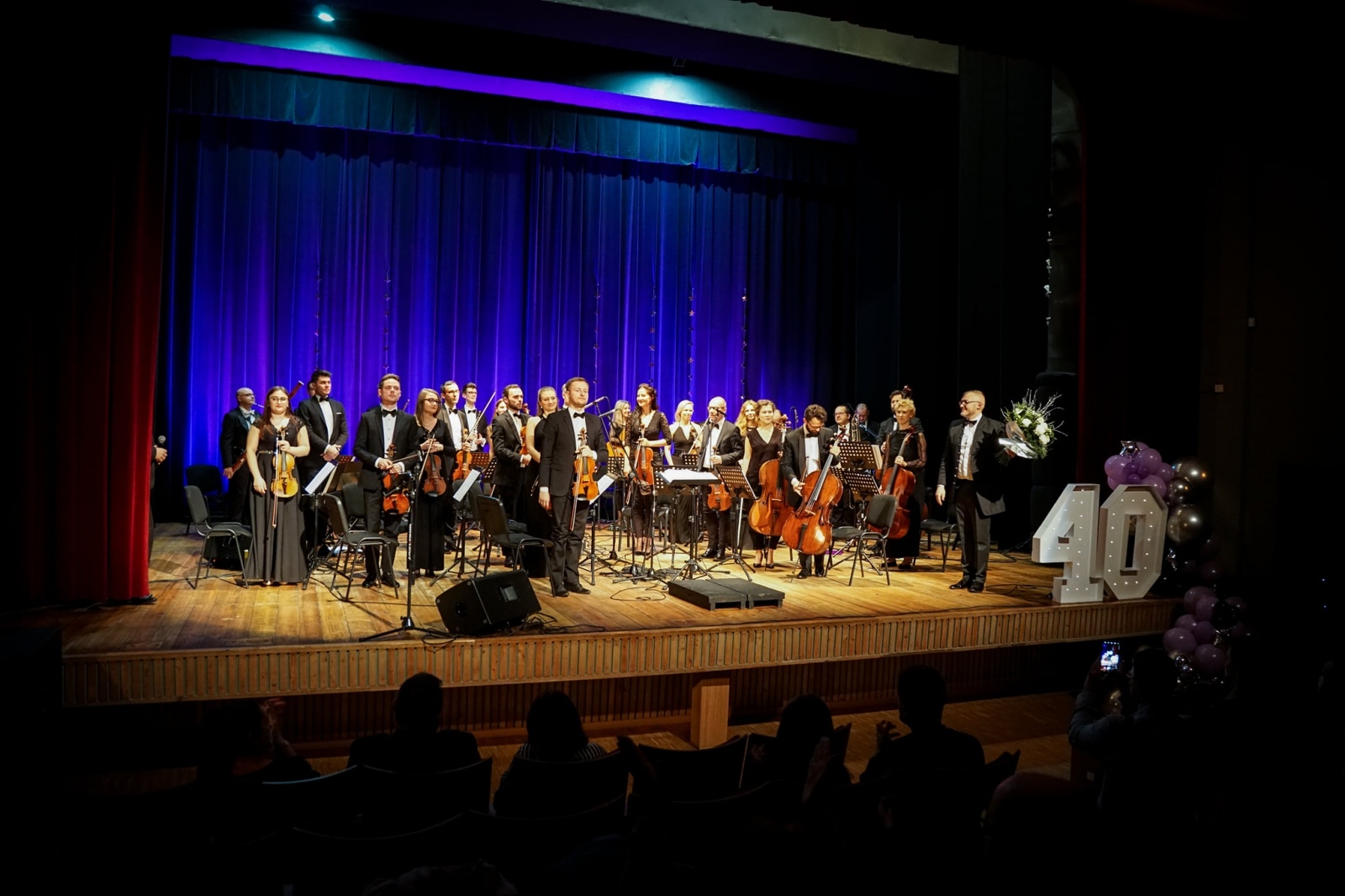 Zdjęcie w galerii na portalu naszraciborz.pl: Kuźnia Kultury świętuje 40-lecie. Niezwykły koncert na początek jubileuszu wiadomości z regionu