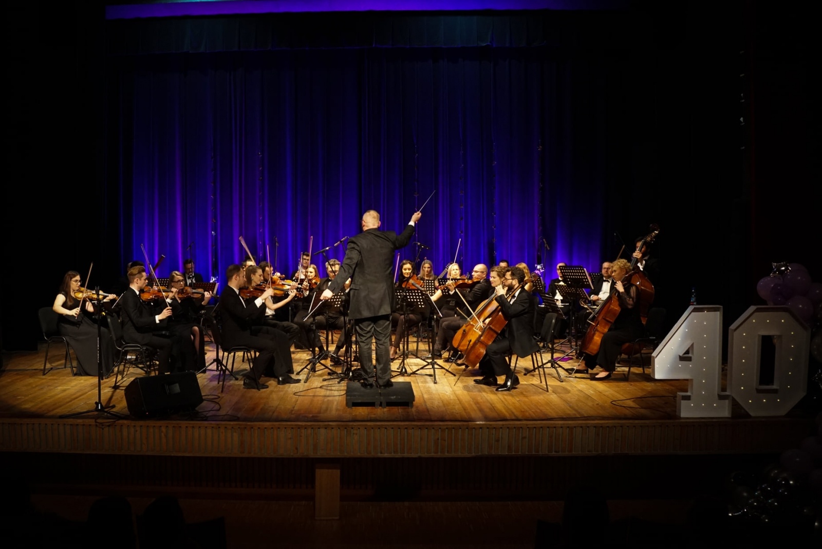 Zdjęcie w galerii na portalu naszraciborz.pl: Kuźnia Kultury świętuje 40-lecie. Niezwykły koncert na początek jubileuszu wiadomości z regionu