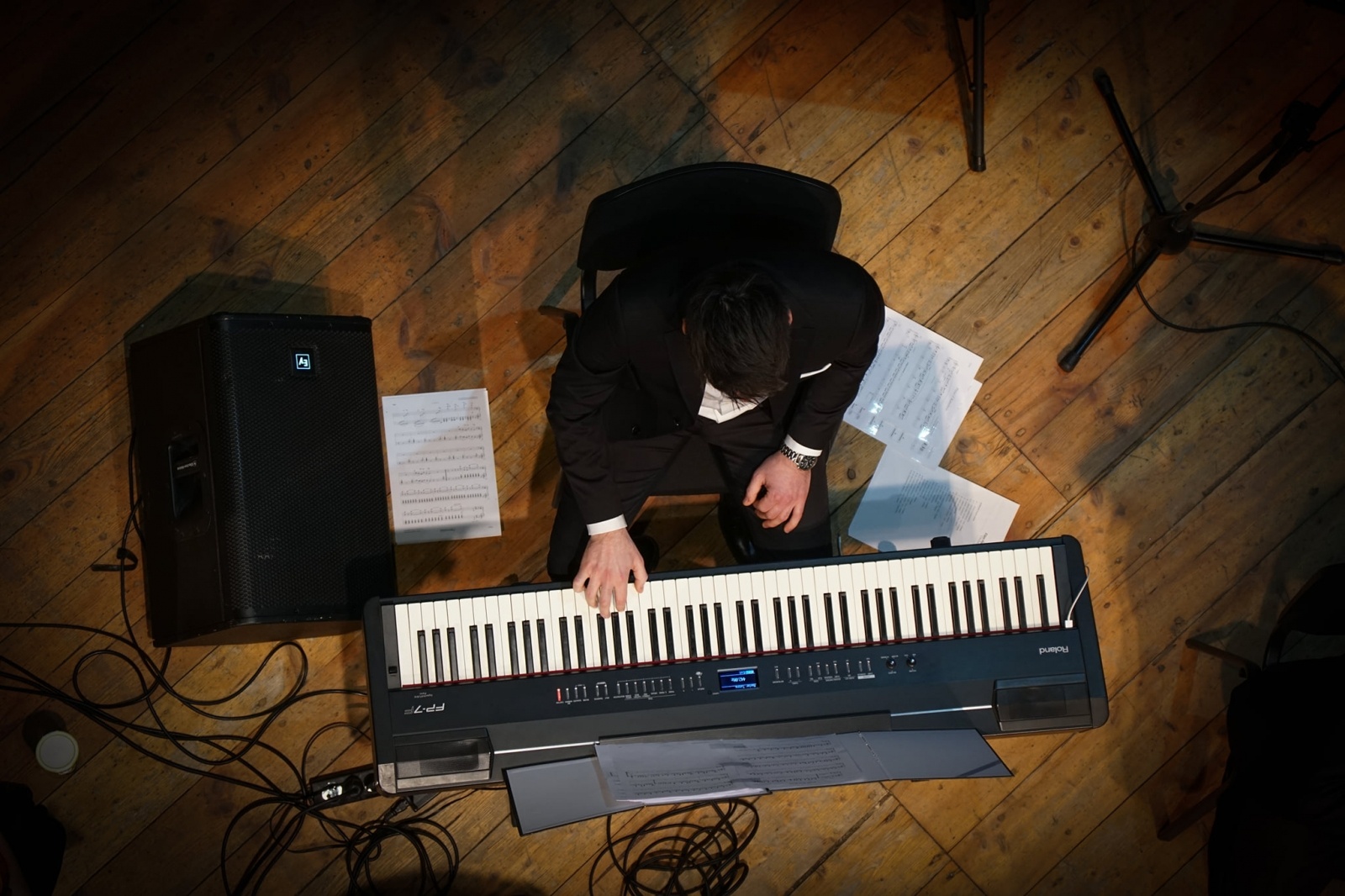 Zdjęcie w galerii na portalu naszraciborz.pl: Kuźnia Kultury świętuje 40-lecie. Niezwykły koncert na początek jubileuszu wiadomości z regionu