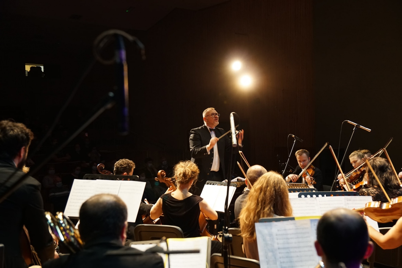 Zdjęcie w galerii na portalu naszraciborz.pl: Kuźnia Kultury świętuje 40-lecie. Niezwykły koncert na początek jubileuszu wiadomości z regionu