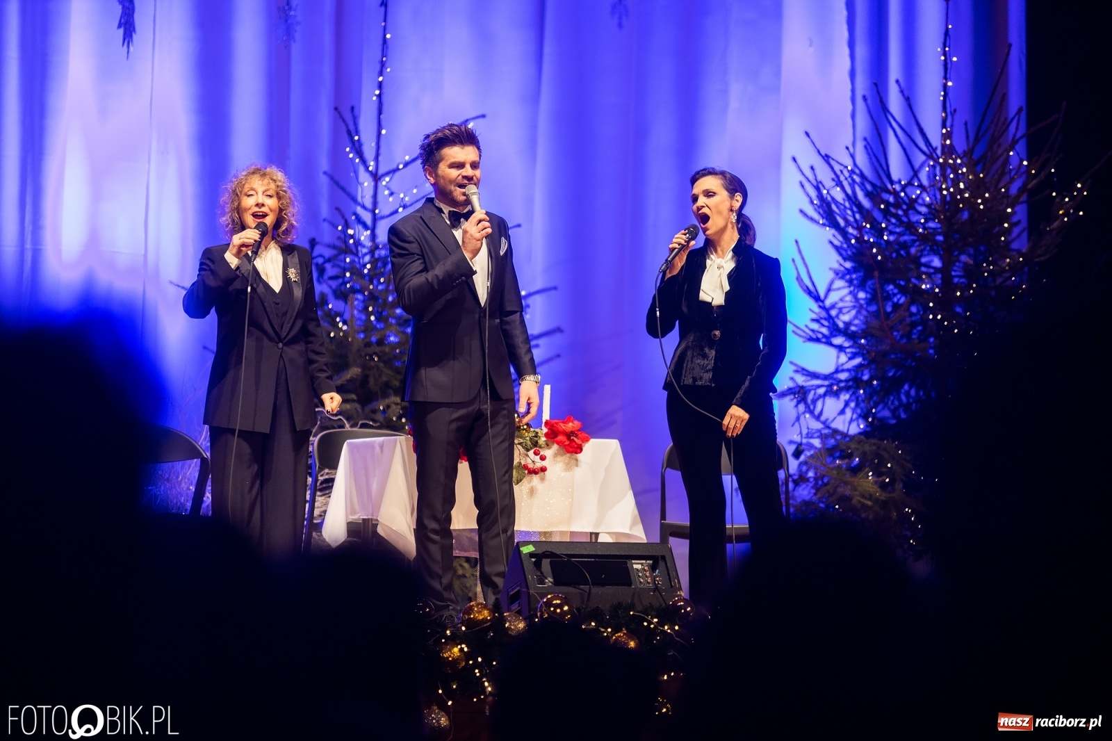 Zdjęcie w galerii na portalu naszraciborz.pl: Koncert świąteczny Gwiazdo świeć, kolędo leć w RCK wiadomości z regionu