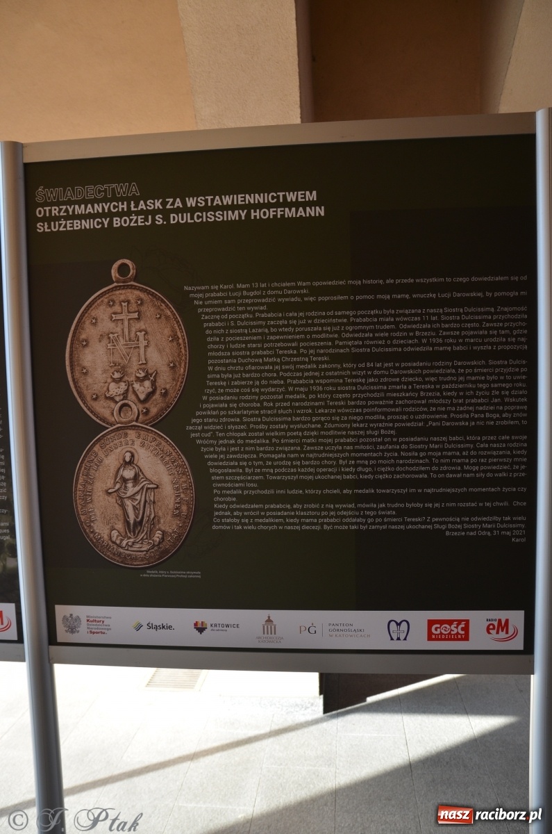 Zdjęcie w galerii na portalu naszraciborz.pl: Wystawa o Słudze Bożej w raciborskich parafiach wiadomości z regionu