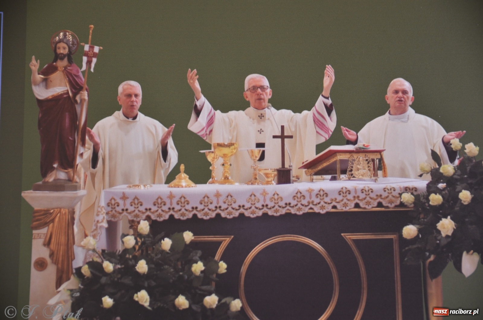 Zdjęcie w galerii na portalu naszraciborz.pl: Wystawa o Słudze Bożej w raciborskich parafiach wiadomości z regionu