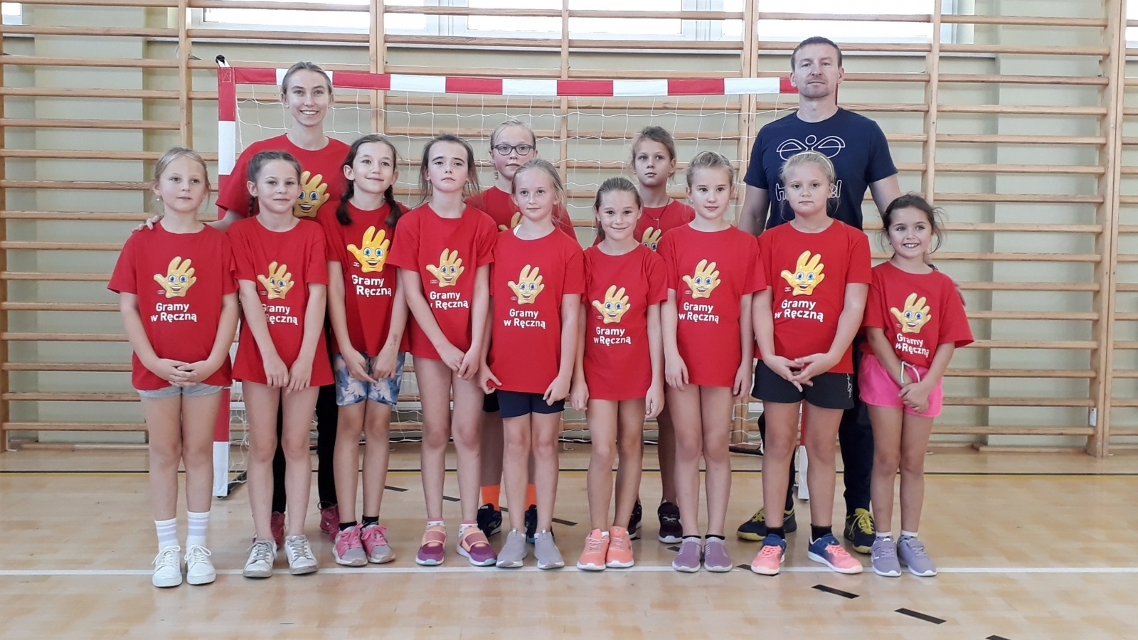 Zdjęcie w galerii na portalu naszraciborz.pl: I Ty możesz zostać szczypiornistką pietrowickiego Startu wiadomości z regionu