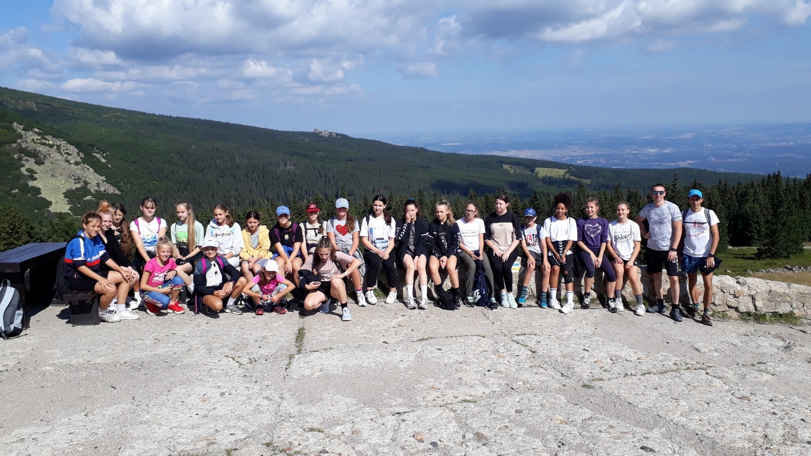 Zdjęcie w galerii na portalu naszraciborz.pl: I Ty możesz zostać szczypiornistką pietrowickiego Startu wiadomości z regionu