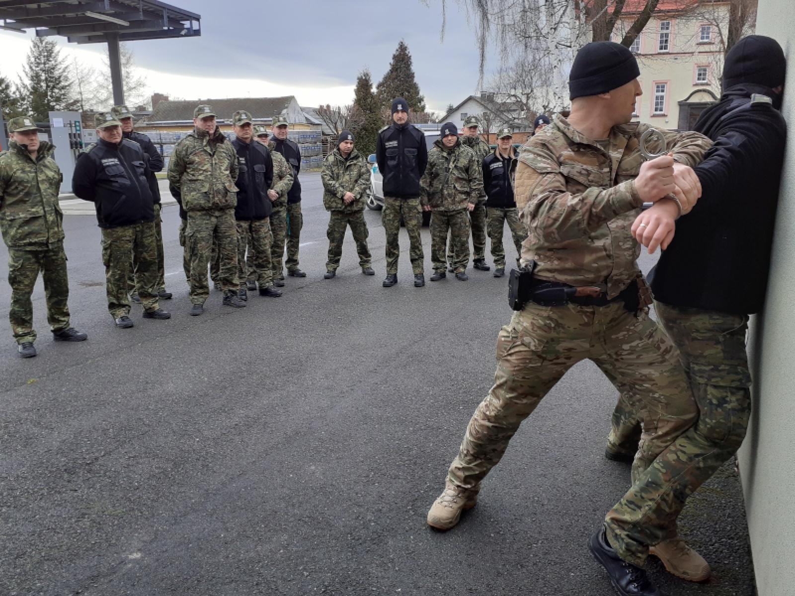 Zdjęcie w galerii na portalu naszraciborz.pl: Śląska Straż Graniczna z Raciborz ruszyła z cyklem wspólnej operacji z Policją Macedonii Północnej wiadomości z regionu