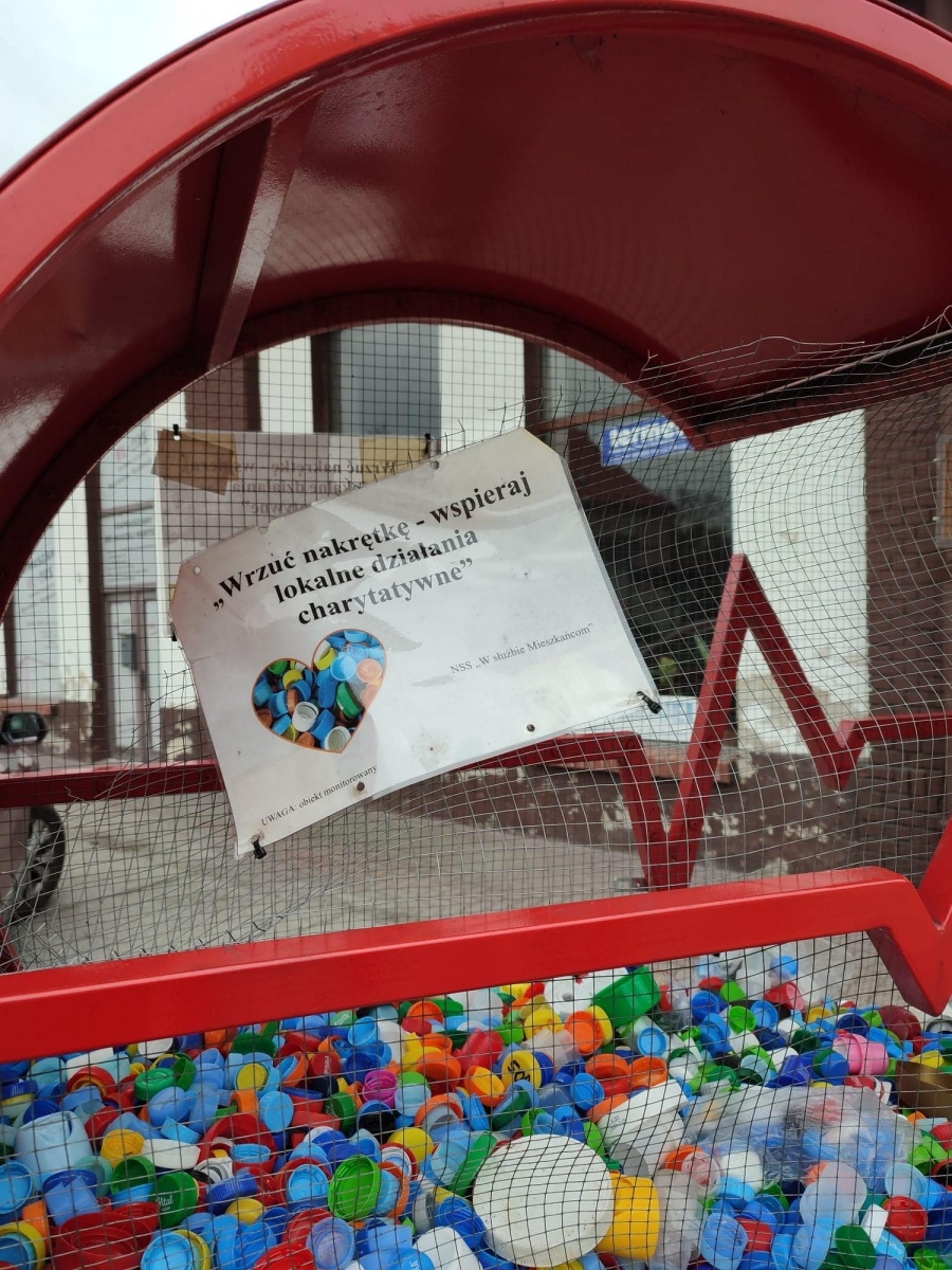 Zdjęcie w galerii na portalu naszraciborz.pl: Serce z ulicy Nowej trafiło do naprawy. Padło ofiarą wandali wiadomości z regionu