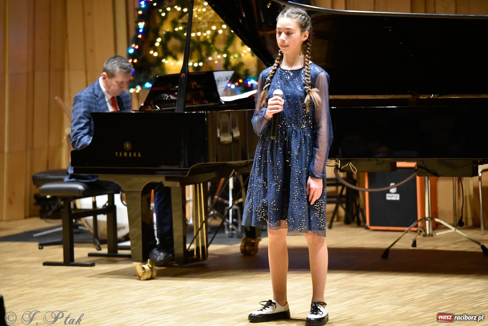 Zdjęcie w galerii na portalu naszraciborz.pl: Koncert świąteczny w raciborskiej szkole muzycznej [FOTO i WIDEO] wiadomości z regionu