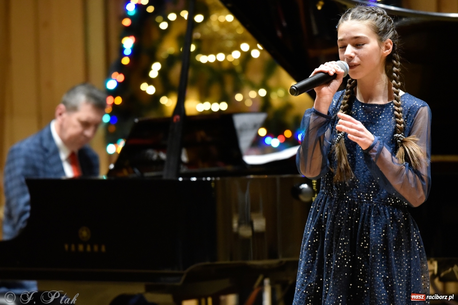Zdjęcie w galerii na portalu naszraciborz.pl: Koncert świąteczny w raciborskiej szkole muzycznej [FOTO i WIDEO] wiadomości z regionu