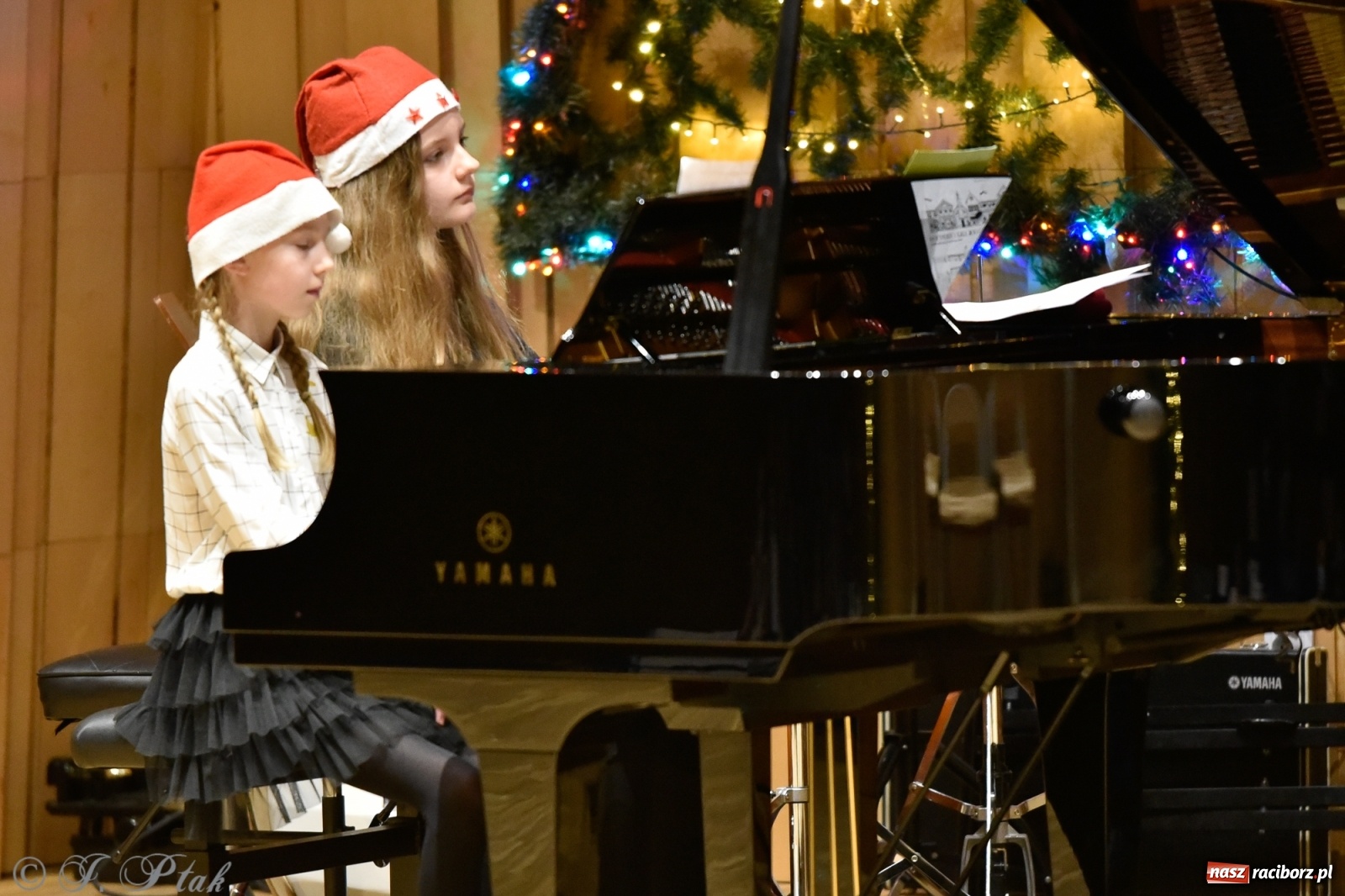 Zdjęcie w galerii na portalu naszraciborz.pl: Koncert świąteczny w raciborskiej szkole muzycznej [FOTO i WIDEO] wiadomości z regionu