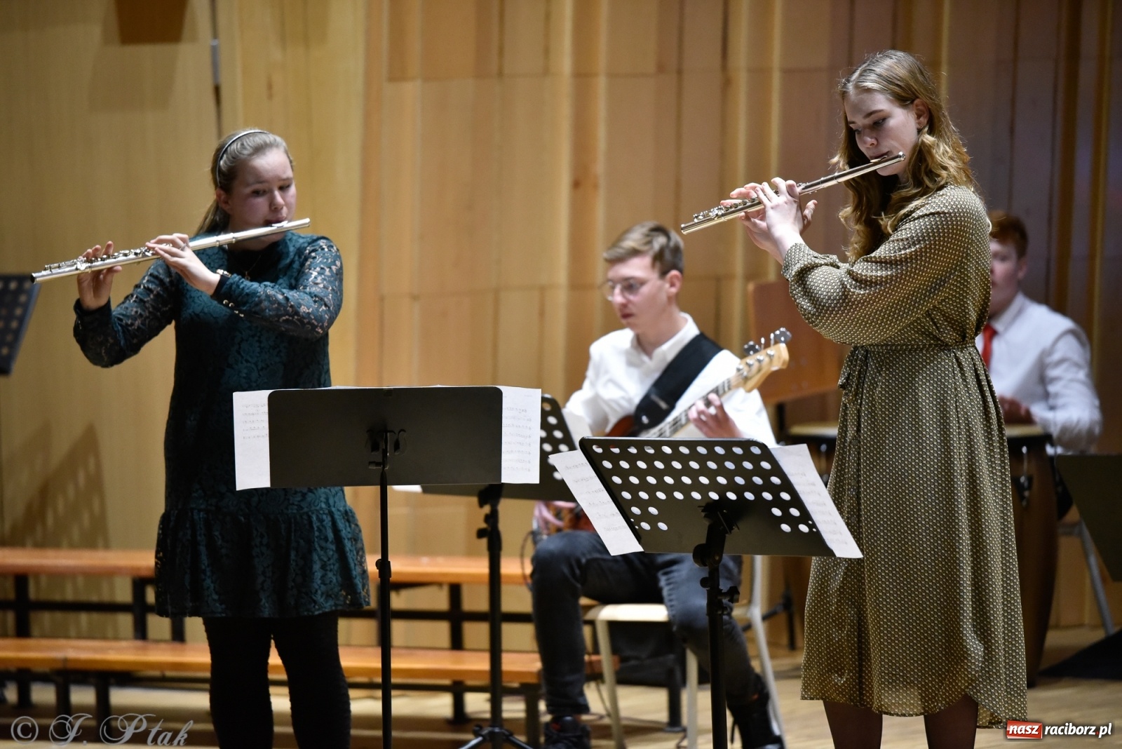 Zdjęcie w galerii na portalu naszraciborz.pl: Koncert świąteczny w raciborskiej szkole muzycznej [FOTO i WIDEO] wiadomości z regionu