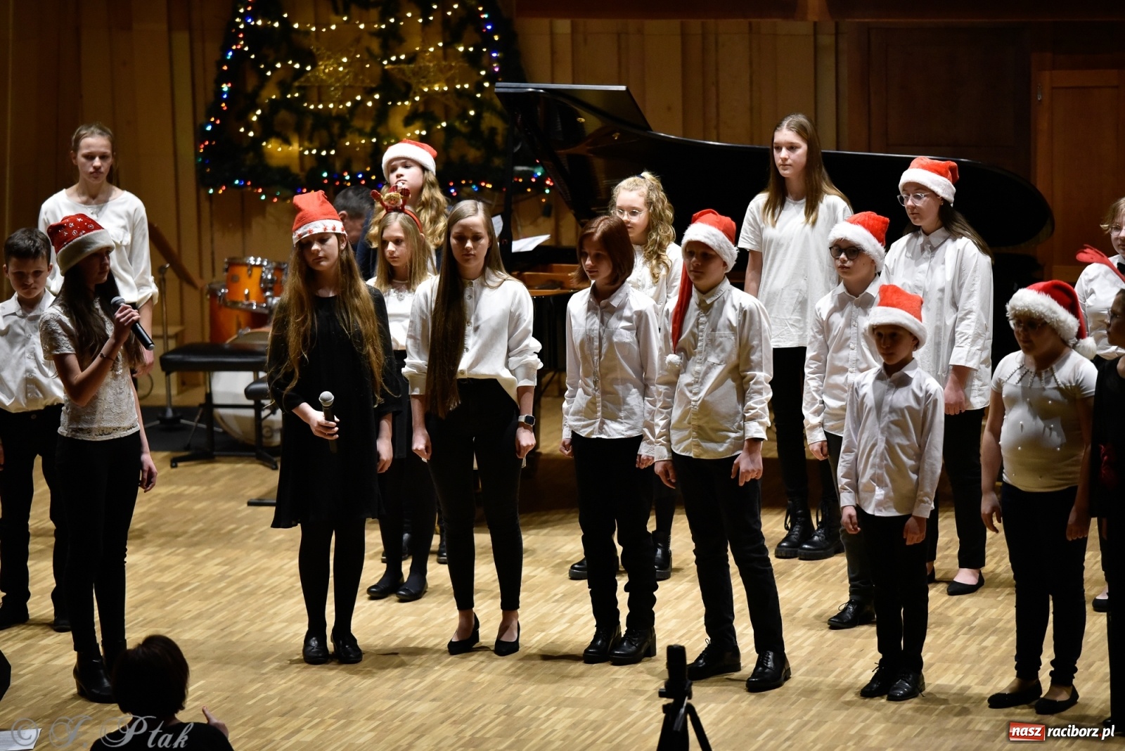 Zdjęcie w galerii na portalu naszraciborz.pl: Koncert świąteczny w raciborskiej szkole muzycznej [FOTO i WIDEO] wiadomości z regionu