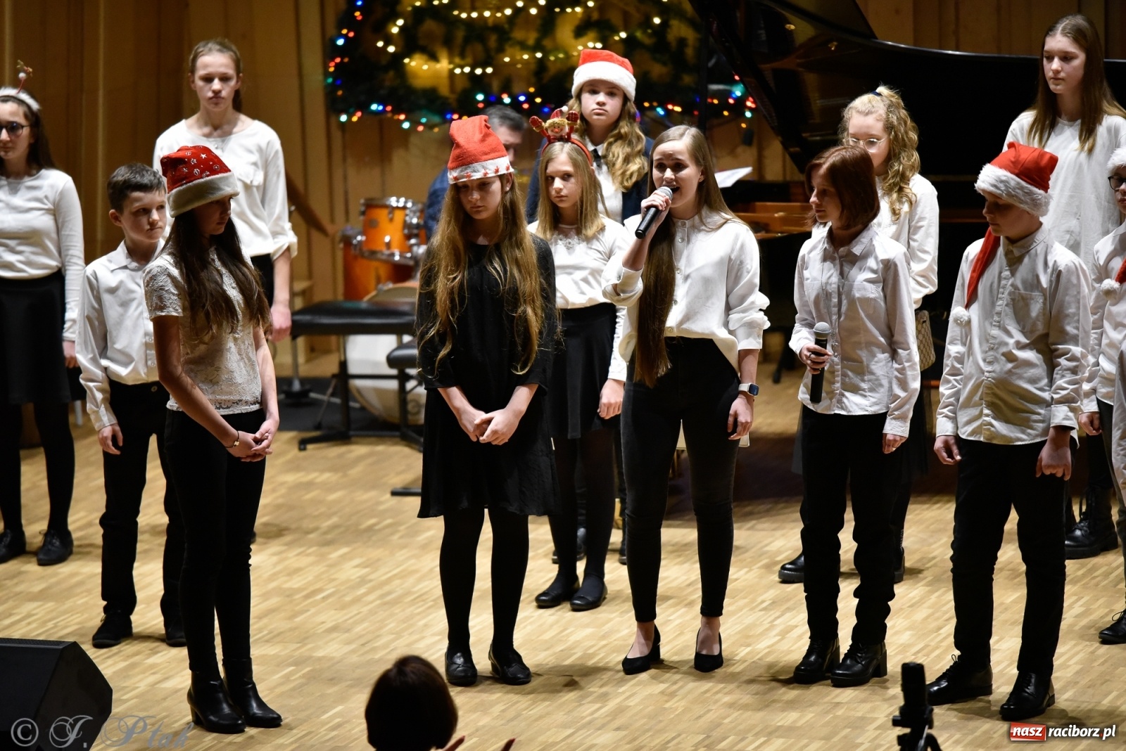 Zdjęcie w galerii na portalu naszraciborz.pl: Koncert świąteczny w raciborskiej szkole muzycznej [FOTO i WIDEO] wiadomości z regionu