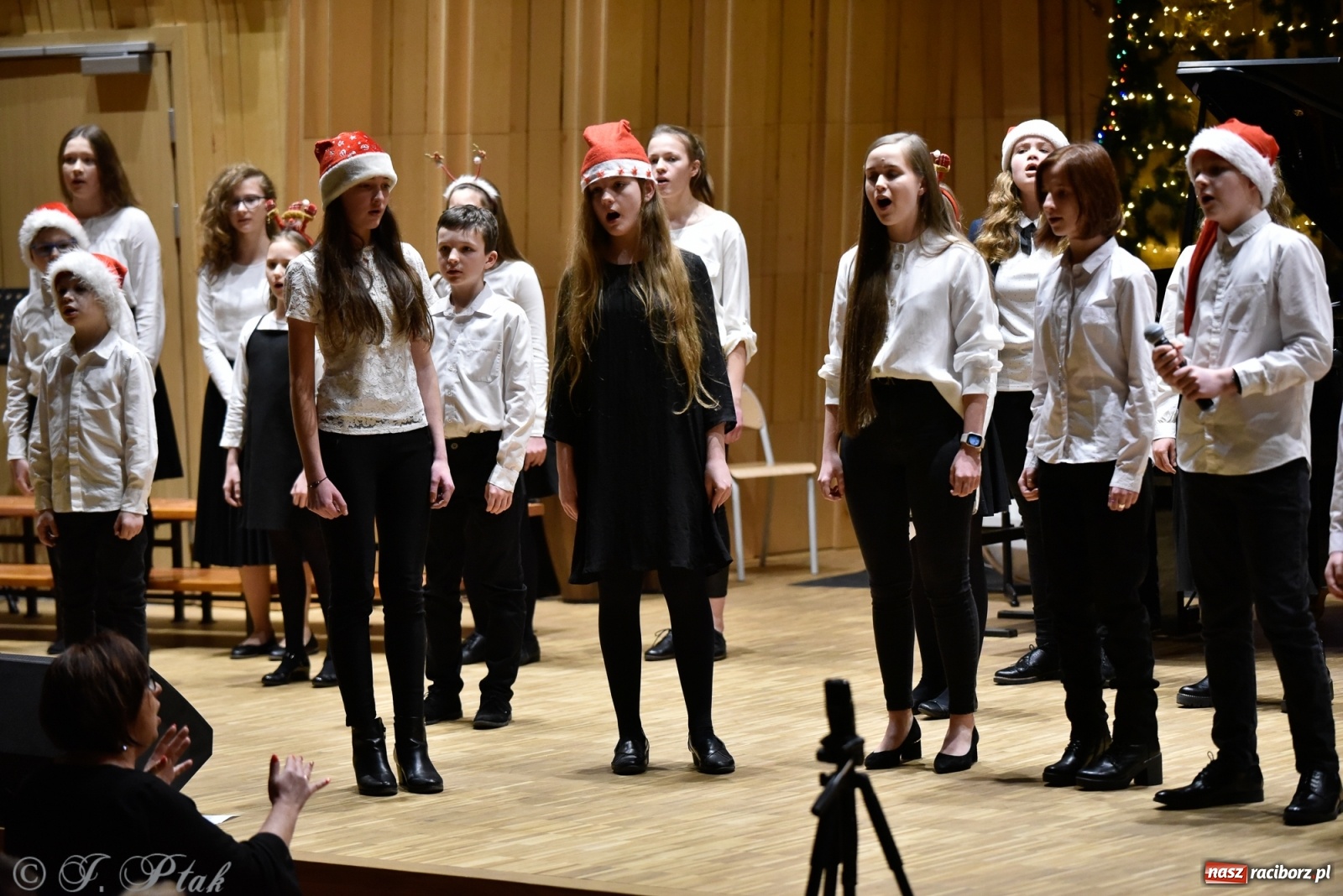 Zdjęcie w galerii na portalu naszraciborz.pl: Koncert świąteczny w raciborskiej szkole muzycznej [FOTO i WIDEO] wiadomości z regionu