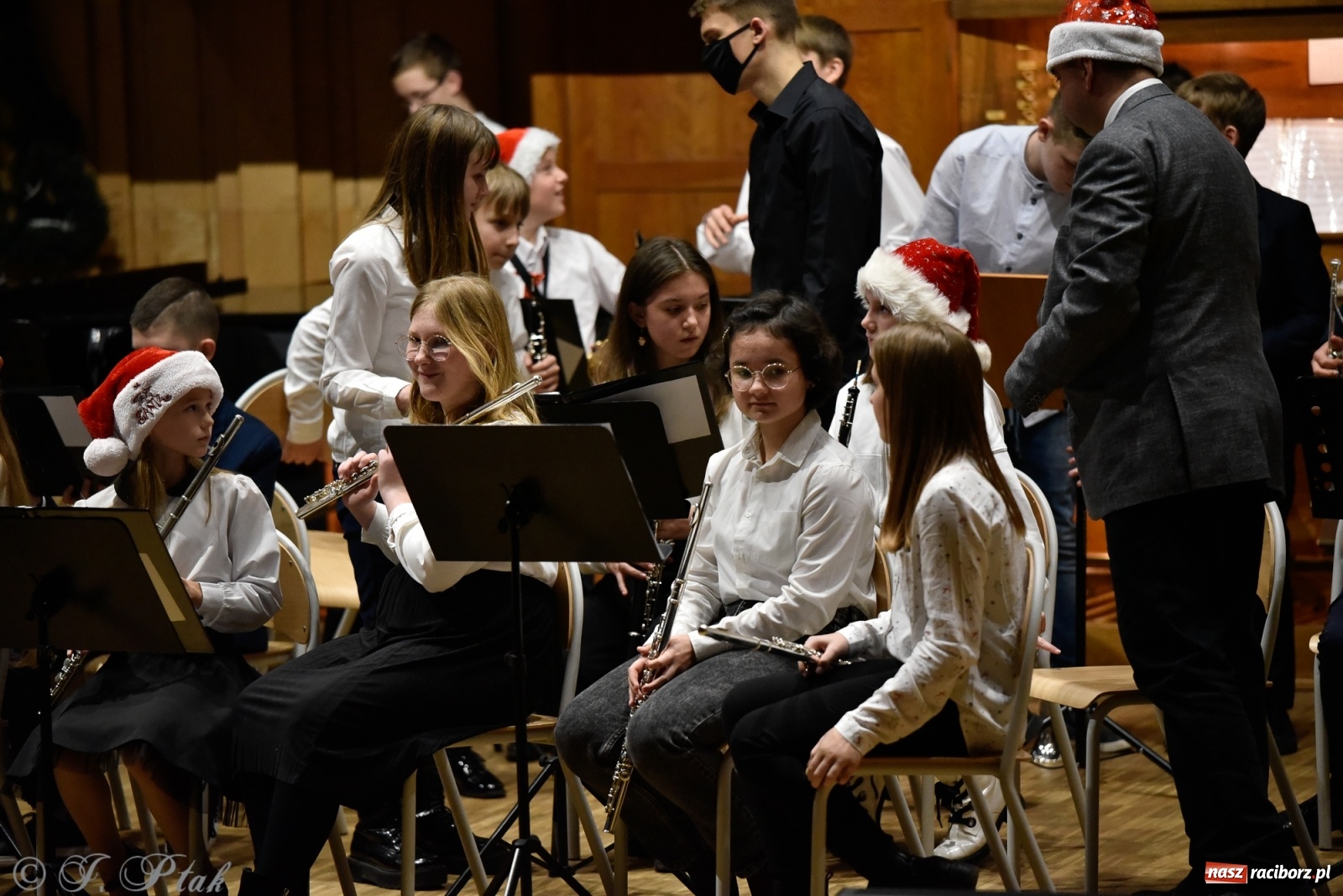 Zdjęcie w galerii na portalu naszraciborz.pl: Koncert świąteczny w raciborskiej szkole muzycznej [FOTO i WIDEO] wiadomości z regionu