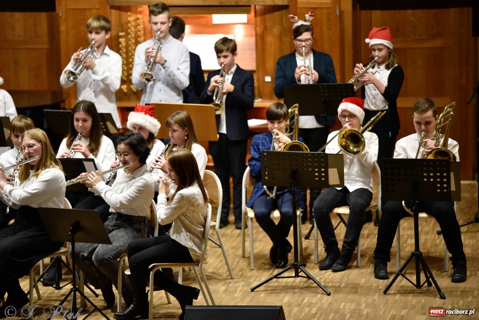Zdjęcie w galerii na portalu naszraciborz.pl: Koncert świąteczny w raciborskiej szkole muzycznej [FOTO i WIDEO] wiadomości z regionu