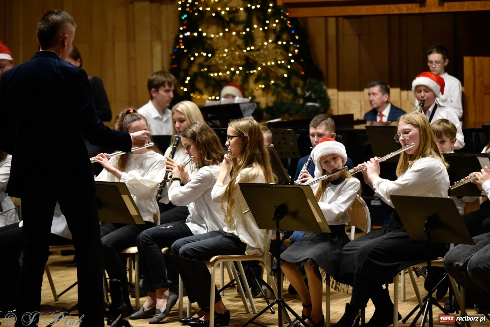 Zdjęcie w galerii na portalu naszraciborz.pl: Koncert świąteczny w raciborskiej szkole muzycznej [FOTO i WIDEO] wiadomości z regionu