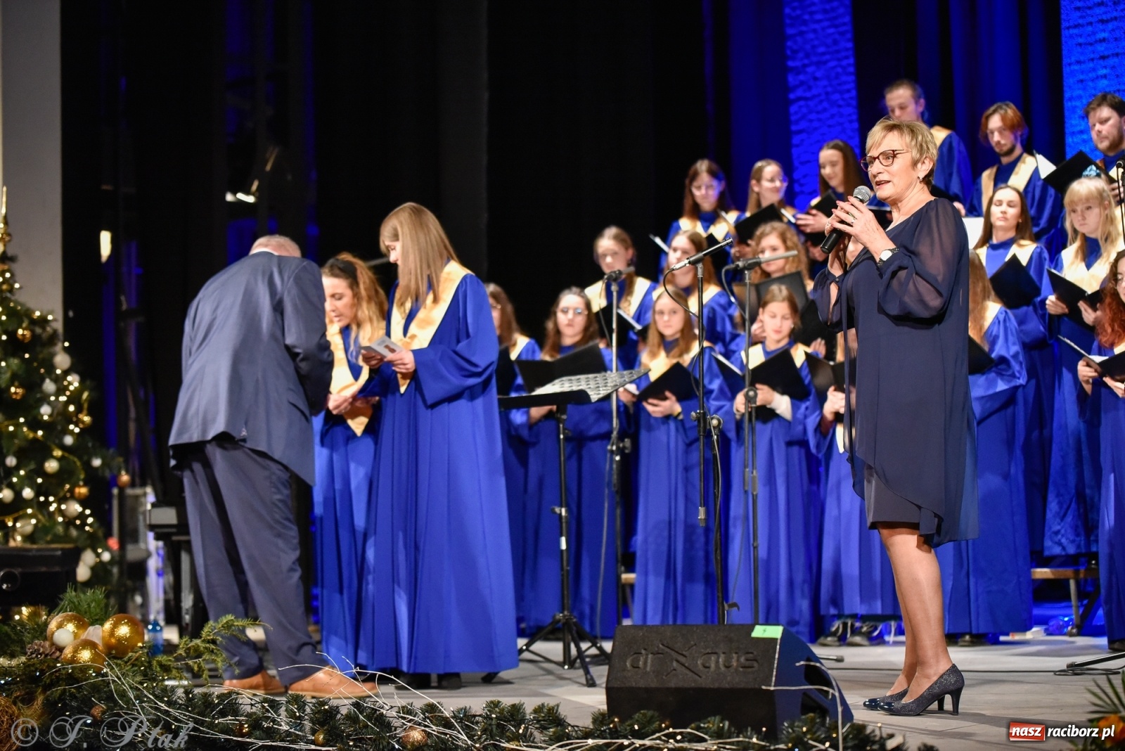 Zdjęcie w galerii na portalu naszraciborz.pl: BEL CANTO zachwycił kolędami i pastorałkami [FOTO i WIDEO] wiadomości z regionu