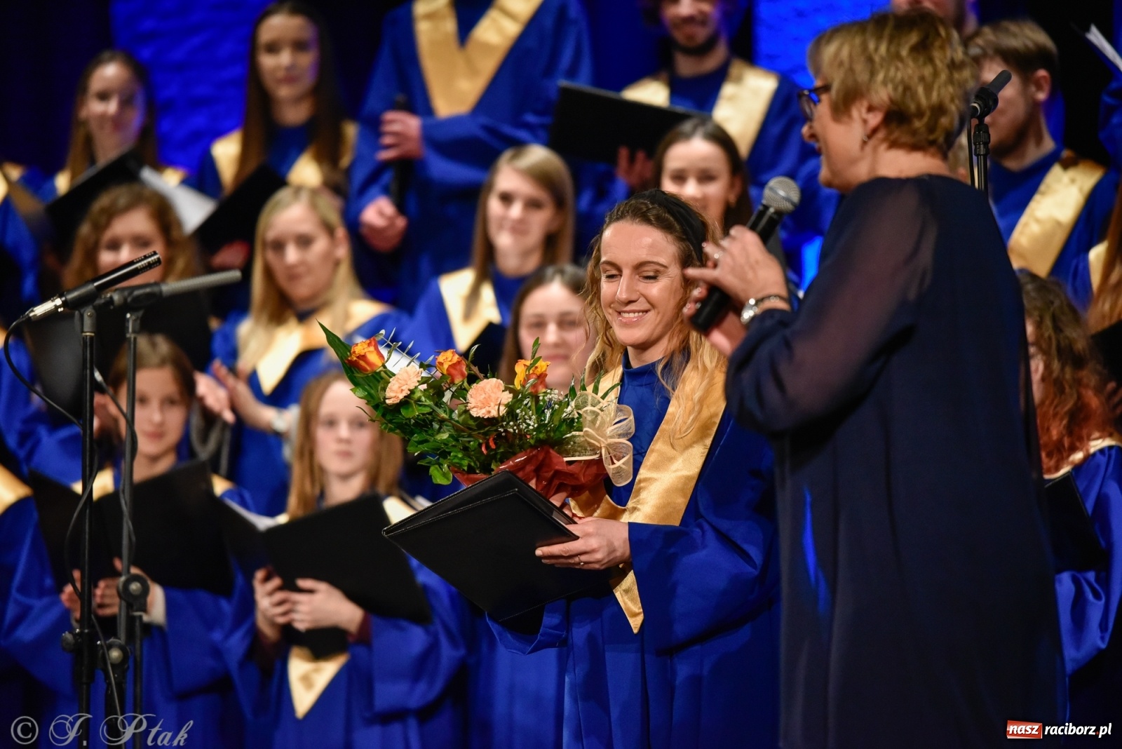Zdjęcie w galerii na portalu naszraciborz.pl: BEL CANTO zachwycił kolędami i pastorałkami [FOTO i WIDEO] wiadomości z regionu