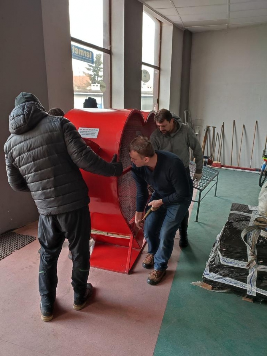 Zdjęcie w galerii na portalu naszraciborz.pl: Nakrętkowe serce wróciło na swoje miejsce wiadomości z regionu