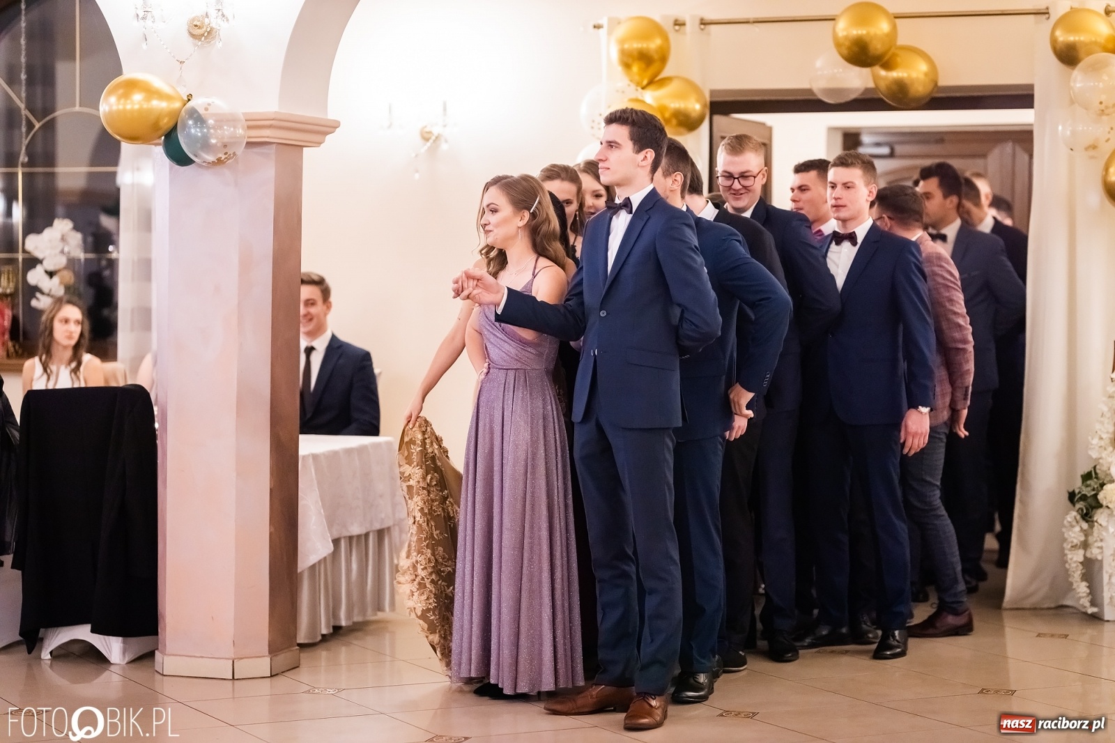 Zdjęcie w galerii na portalu naszraciborz.pl: Bal studniówkowy raciborskiej Budowlanki i Gastronomika wiadomości z regionu