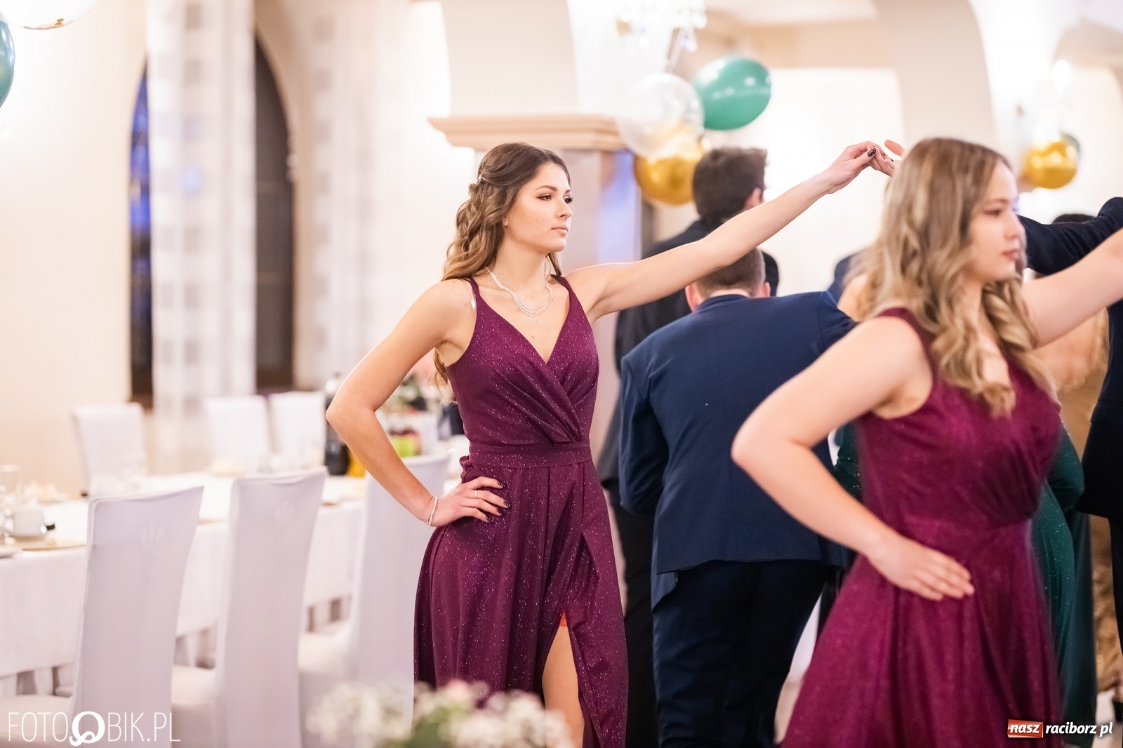 Zdjęcie w galerii na portalu naszraciborz.pl: Bal studniówkowy raciborskiej Budowlanki i Gastronomika wiadomości z regionu