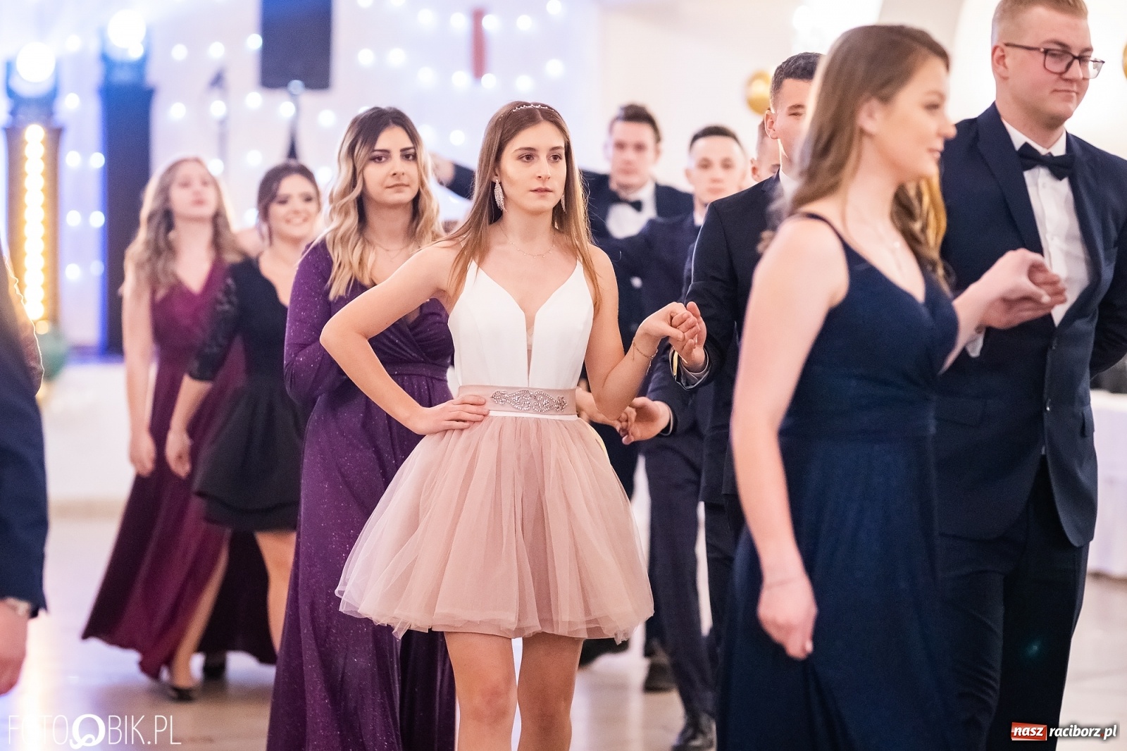 Zdjęcie w galerii na portalu naszraciborz.pl: Bal studniówkowy raciborskiej Budowlanki i Gastronomika wiadomości z regionu