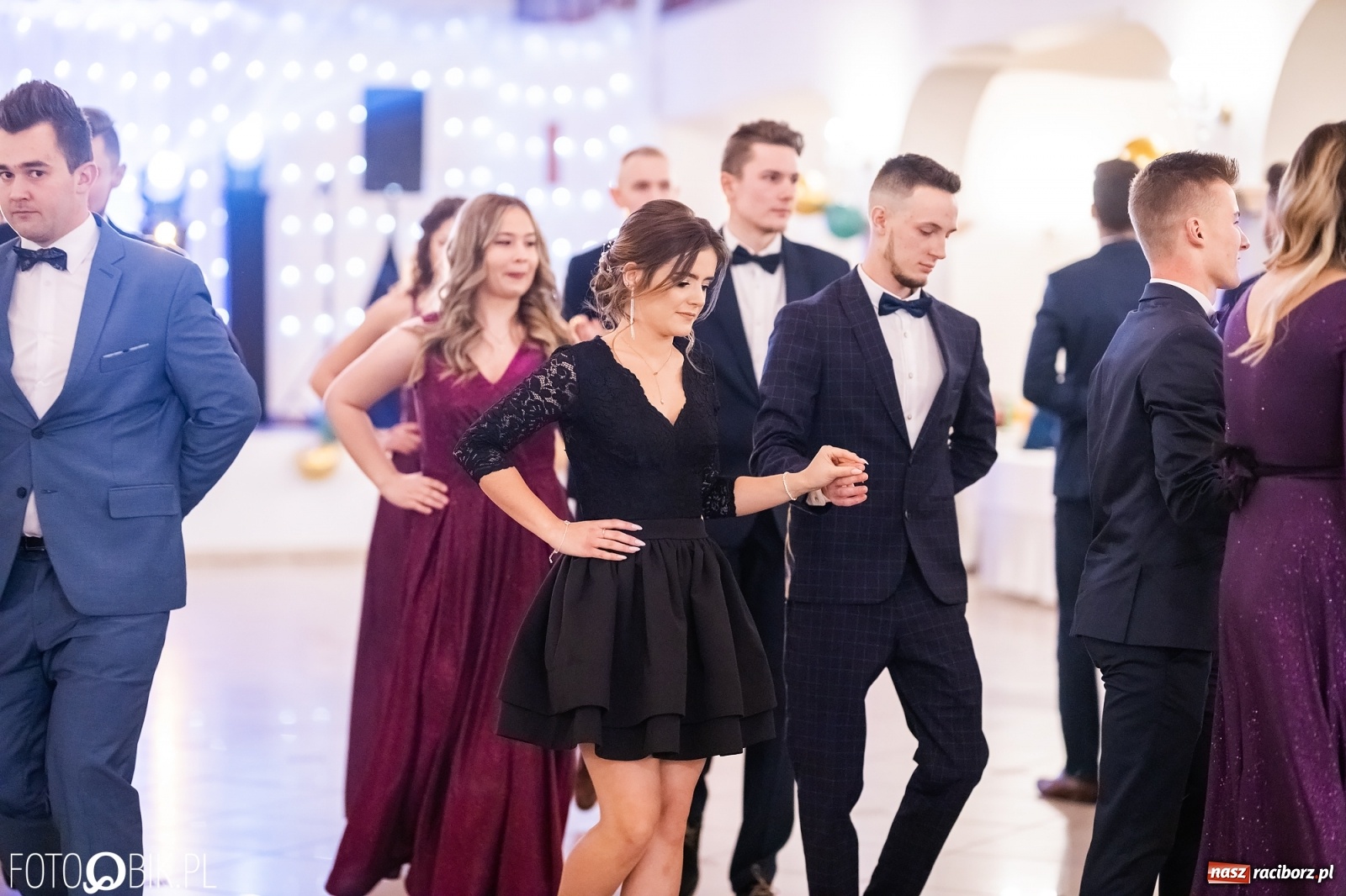 Zdjęcie w galerii na portalu naszraciborz.pl: Bal studniówkowy raciborskiej Budowlanki i Gastronomika wiadomości z regionu