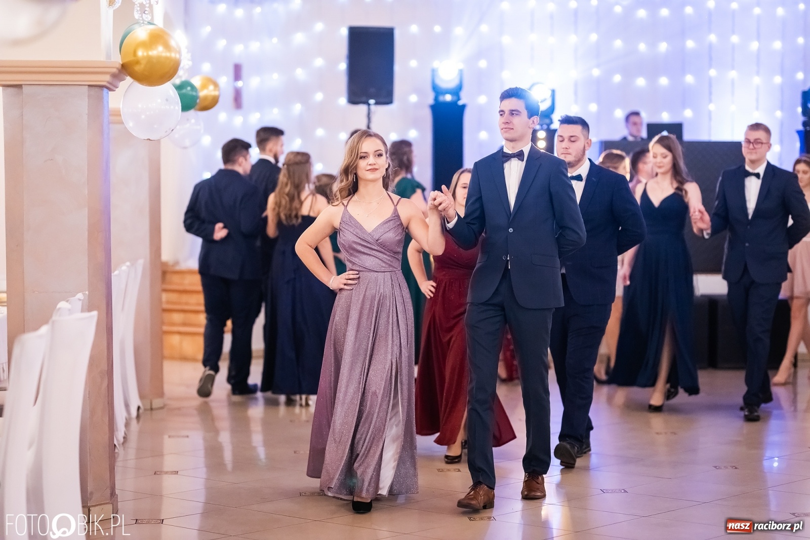 Zdjęcie w galerii na portalu naszraciborz.pl: Bal studniówkowy raciborskiej Budowlanki i Gastronomika wiadomości z regionu