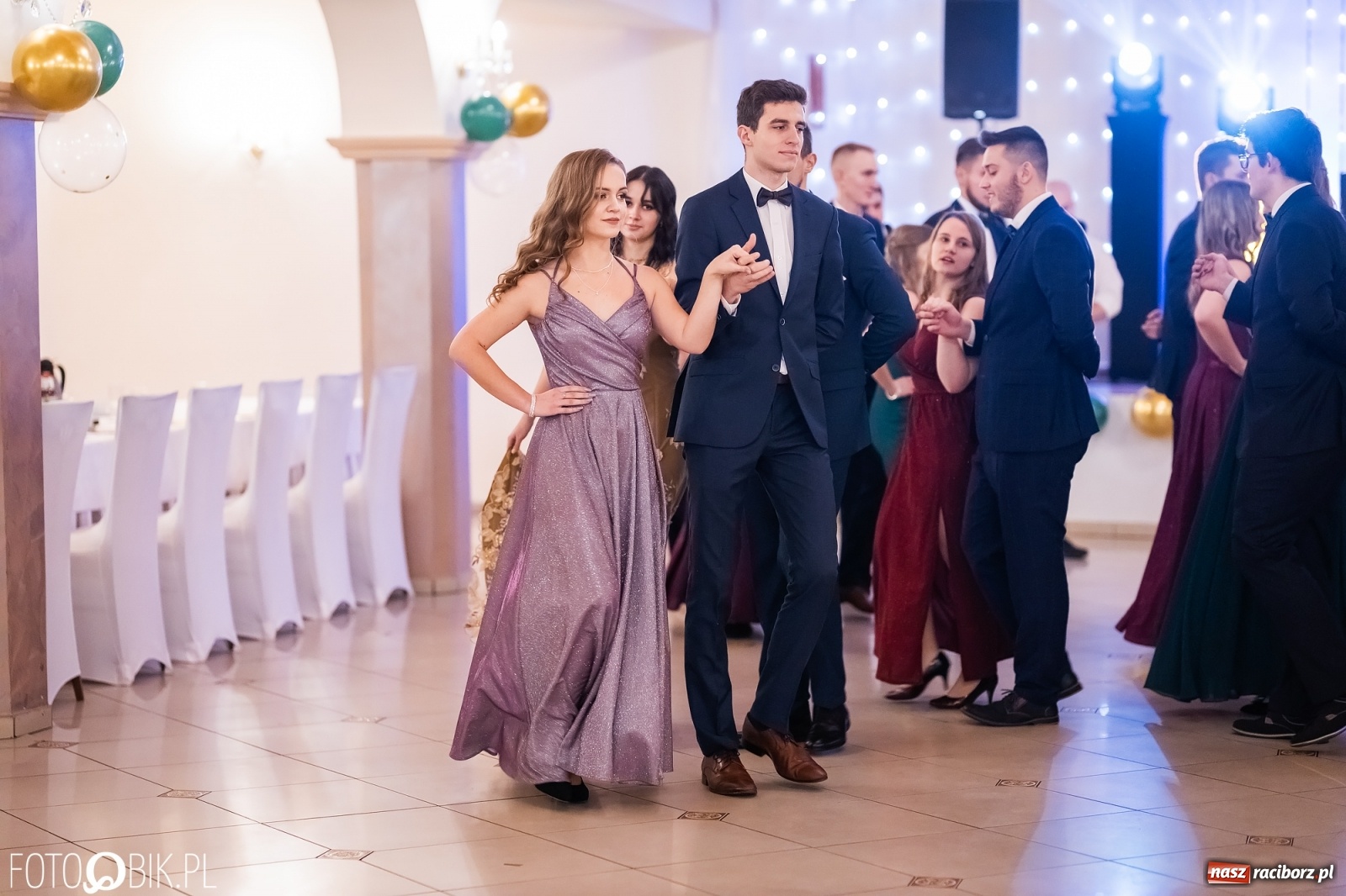 Zdjęcie w galerii na portalu naszraciborz.pl: Bal studniówkowy raciborskiej Budowlanki i Gastronomika wiadomości z regionu