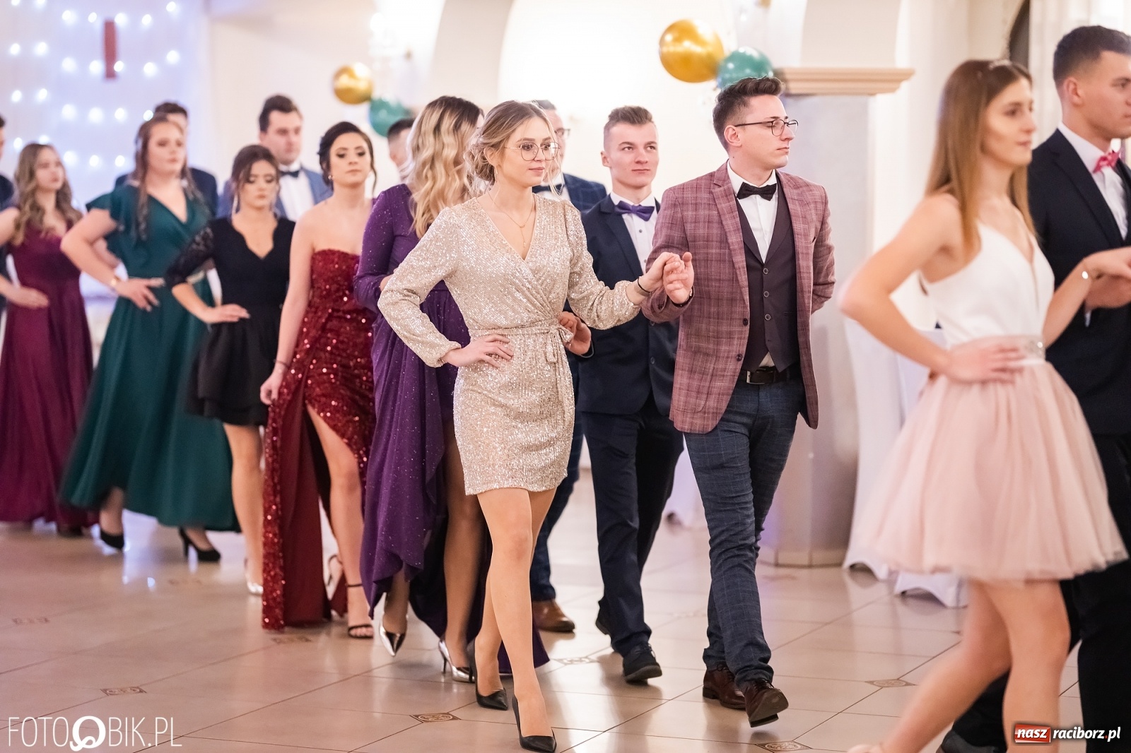 Zdjęcie w galerii na portalu naszraciborz.pl: Bal studniówkowy raciborskiej Budowlanki i Gastronomika wiadomości z regionu