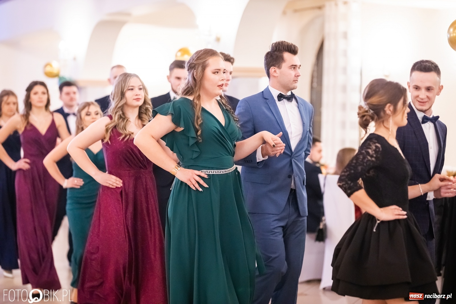 Zdjęcie w galerii na portalu naszraciborz.pl: Bal studniówkowy raciborskiej Budowlanki i Gastronomika wiadomości z regionu