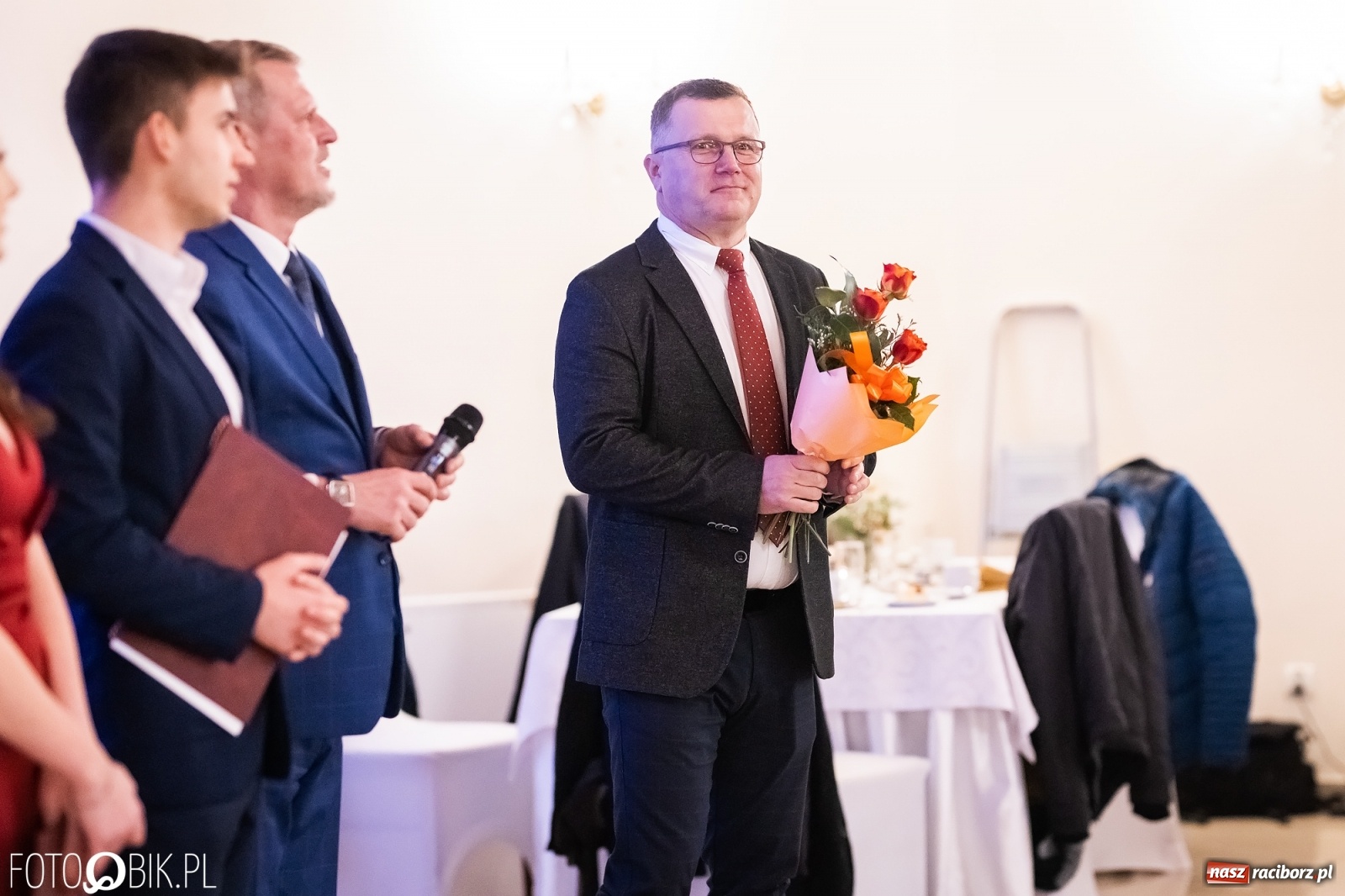 Zdjęcie w galerii na portalu naszraciborz.pl: Bal studniówkowy raciborskiej Budowlanki i Gastronomika wiadomości z regionu