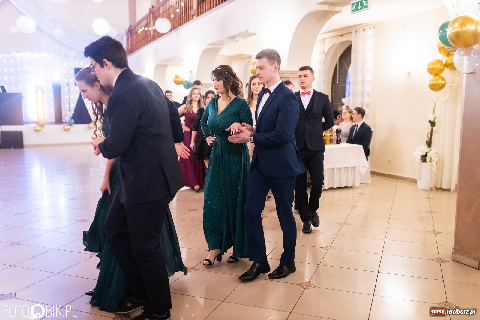 Zdjęcie w galerii na portalu naszraciborz.pl: Bal studniówkowy raciborskiej Budowlanki i Gastronomika wiadomości z regionu