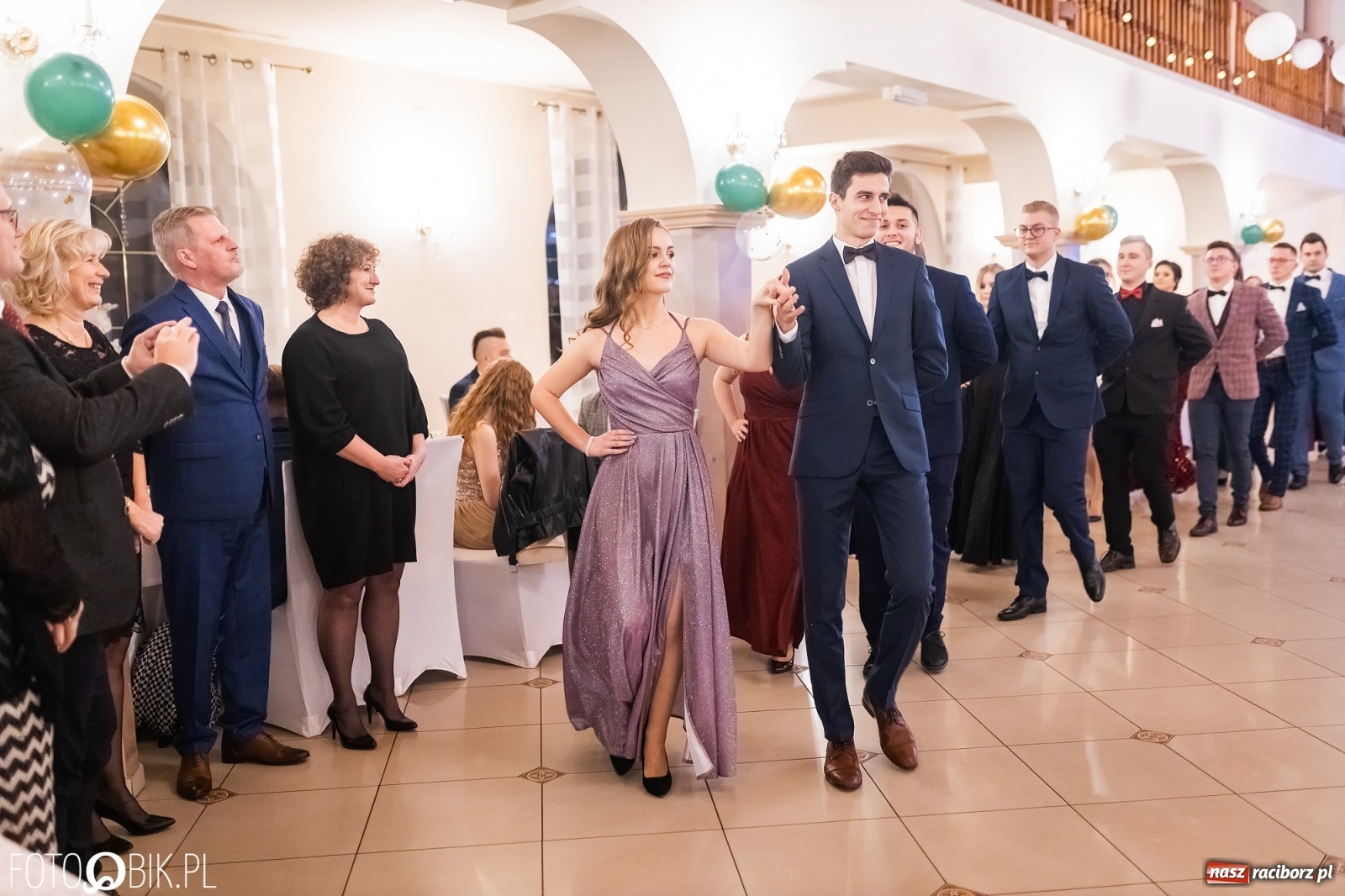 Zdjęcie w galerii na portalu naszraciborz.pl: Bal studniówkowy raciborskiej Budowlanki i Gastronomika wiadomości z regionu