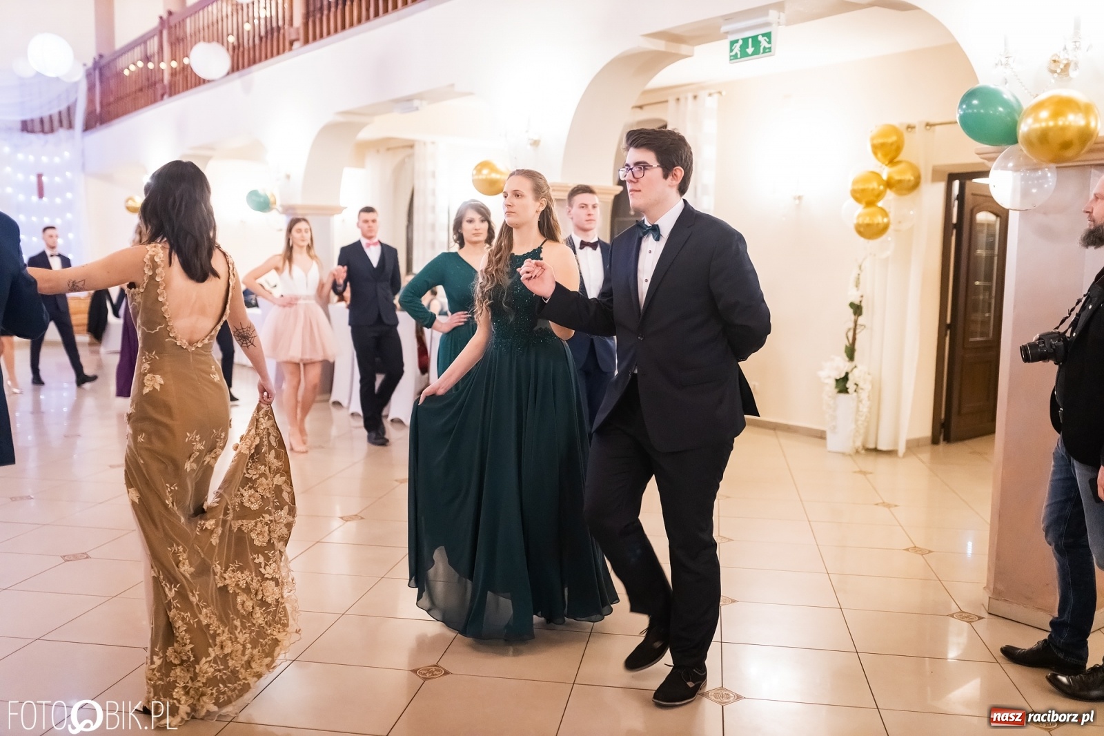 Zdjęcie w galerii na portalu naszraciborz.pl: Bal studniówkowy raciborskiej Budowlanki i Gastronomika wiadomości z regionu