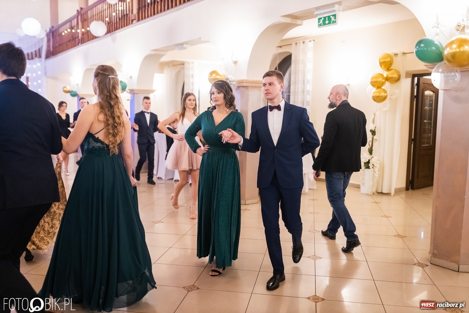 Zdjęcie w galerii na portalu naszraciborz.pl: Bal studniówkowy raciborskiej Budowlanki i Gastronomika wiadomości z regionu