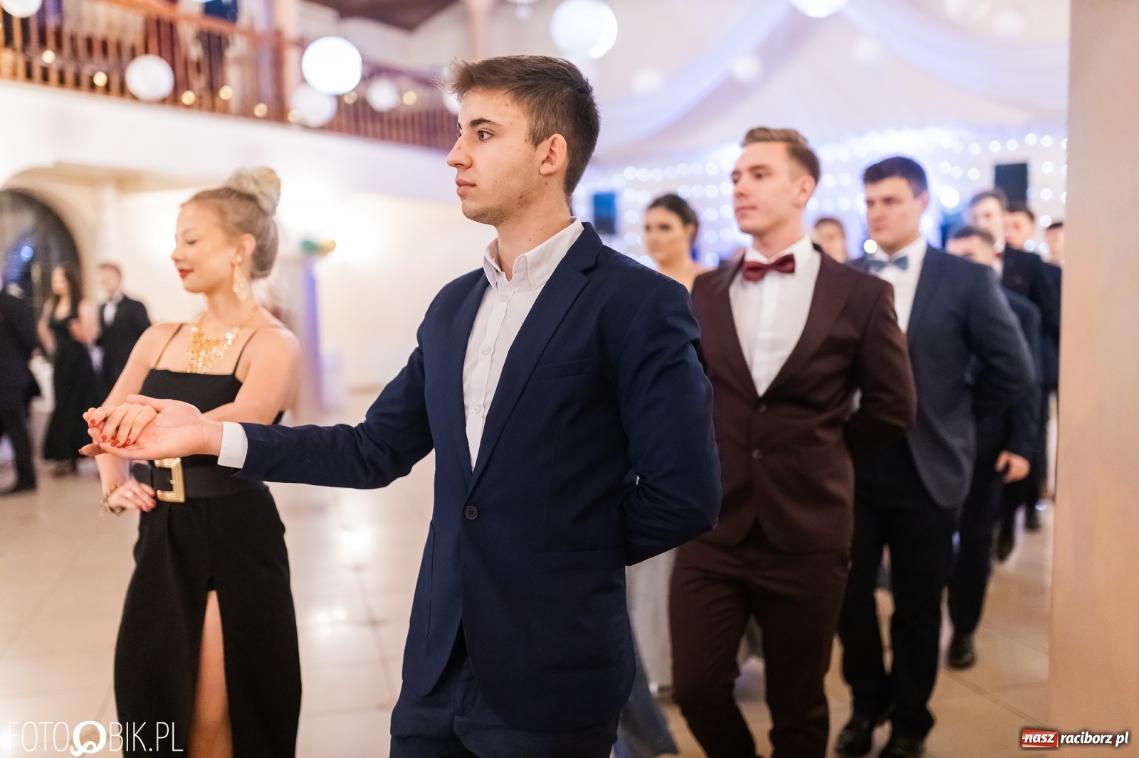 Zdjęcie w galerii na portalu naszraciborz.pl: Bal studniówkowy raciborskiej Budowlanki i Gastronomika wiadomości z regionu