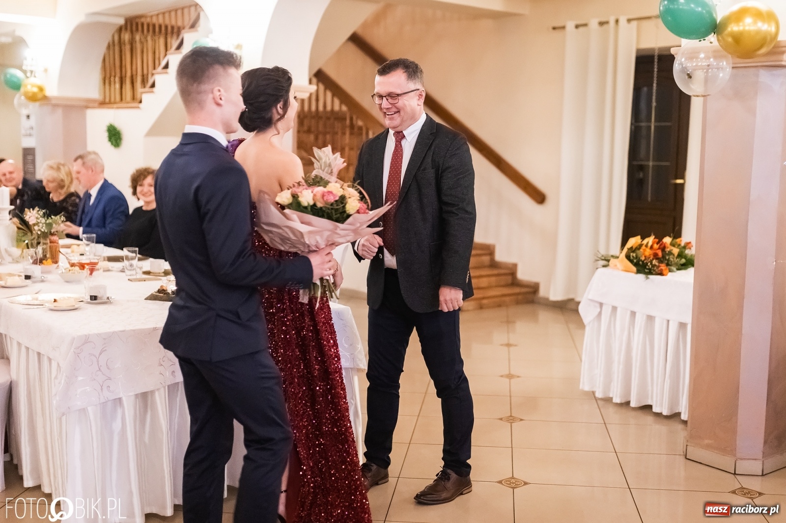 Zdjęcie w galerii na portalu naszraciborz.pl: Bal studniówkowy raciborskiej Budowlanki i Gastronomika wiadomości z regionu