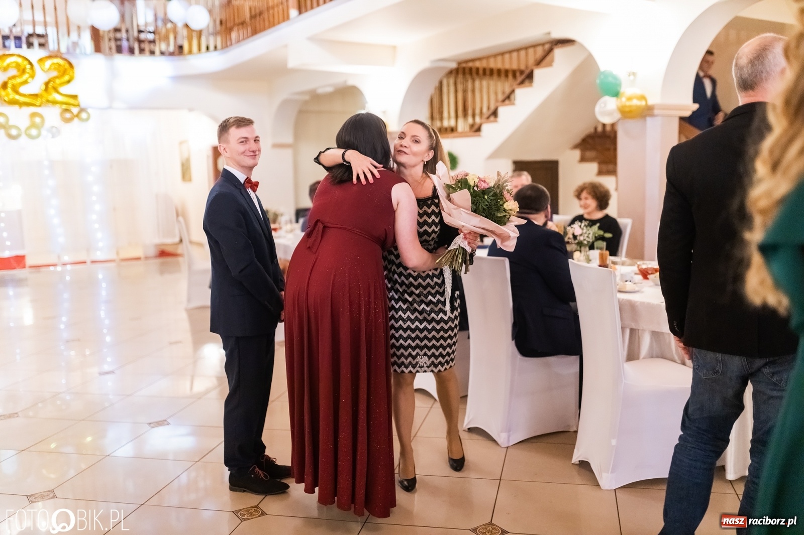 Zdjęcie w galerii na portalu naszraciborz.pl: Bal studniówkowy raciborskiej Budowlanki i Gastronomika wiadomości z regionu