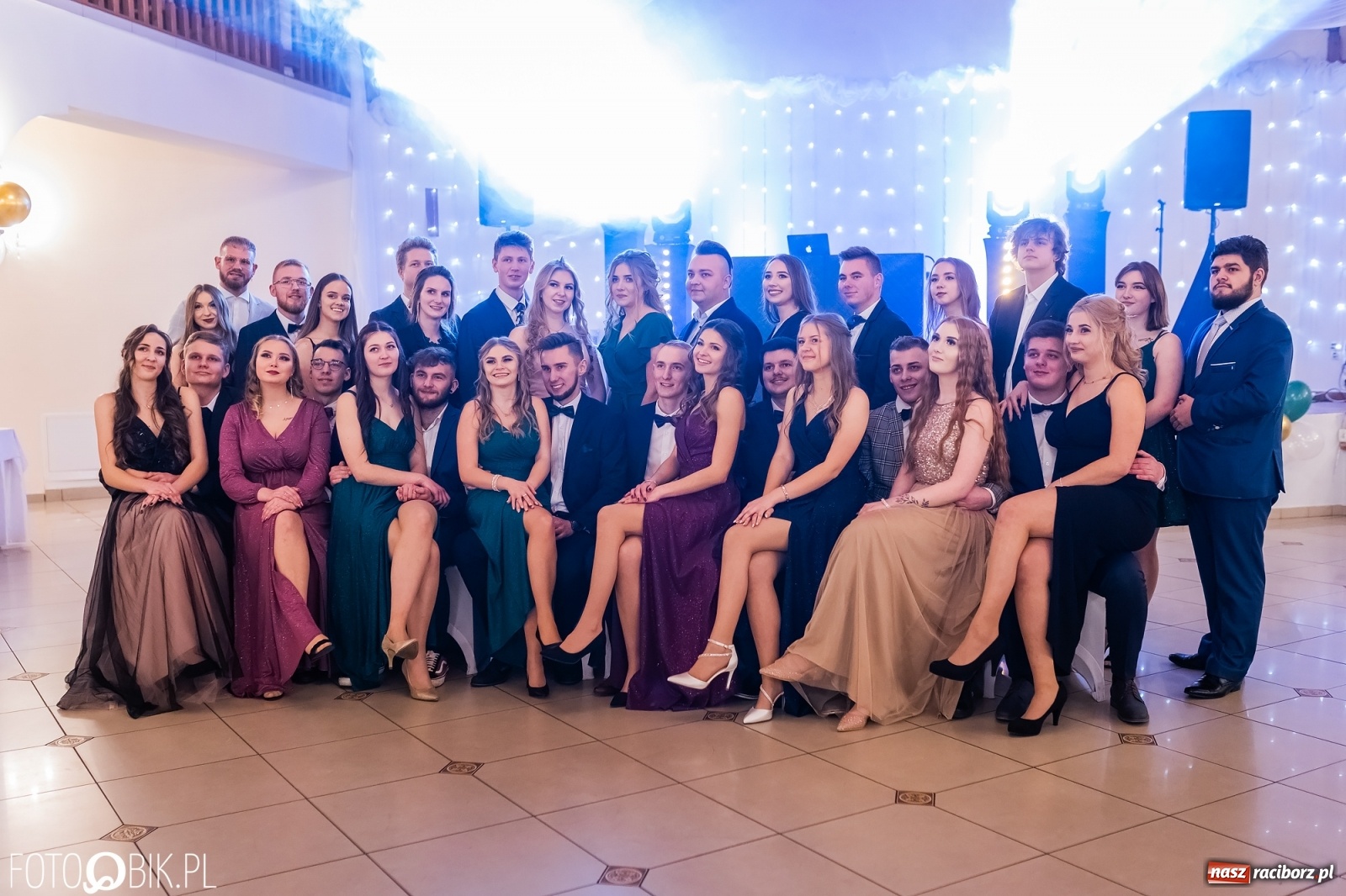 Zdjęcie w galerii na portalu naszraciborz.pl: Bal studniówkowy raciborskiej Budowlanki i Gastronomika wiadomości z regionu