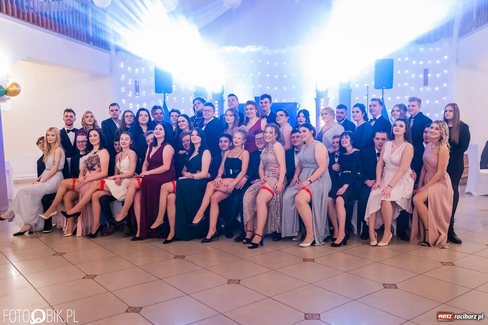 Zdjęcie w galerii na portalu naszraciborz.pl: Bal studniówkowy raciborskiej Budowlanki i Gastronomika wiadomości z regionu