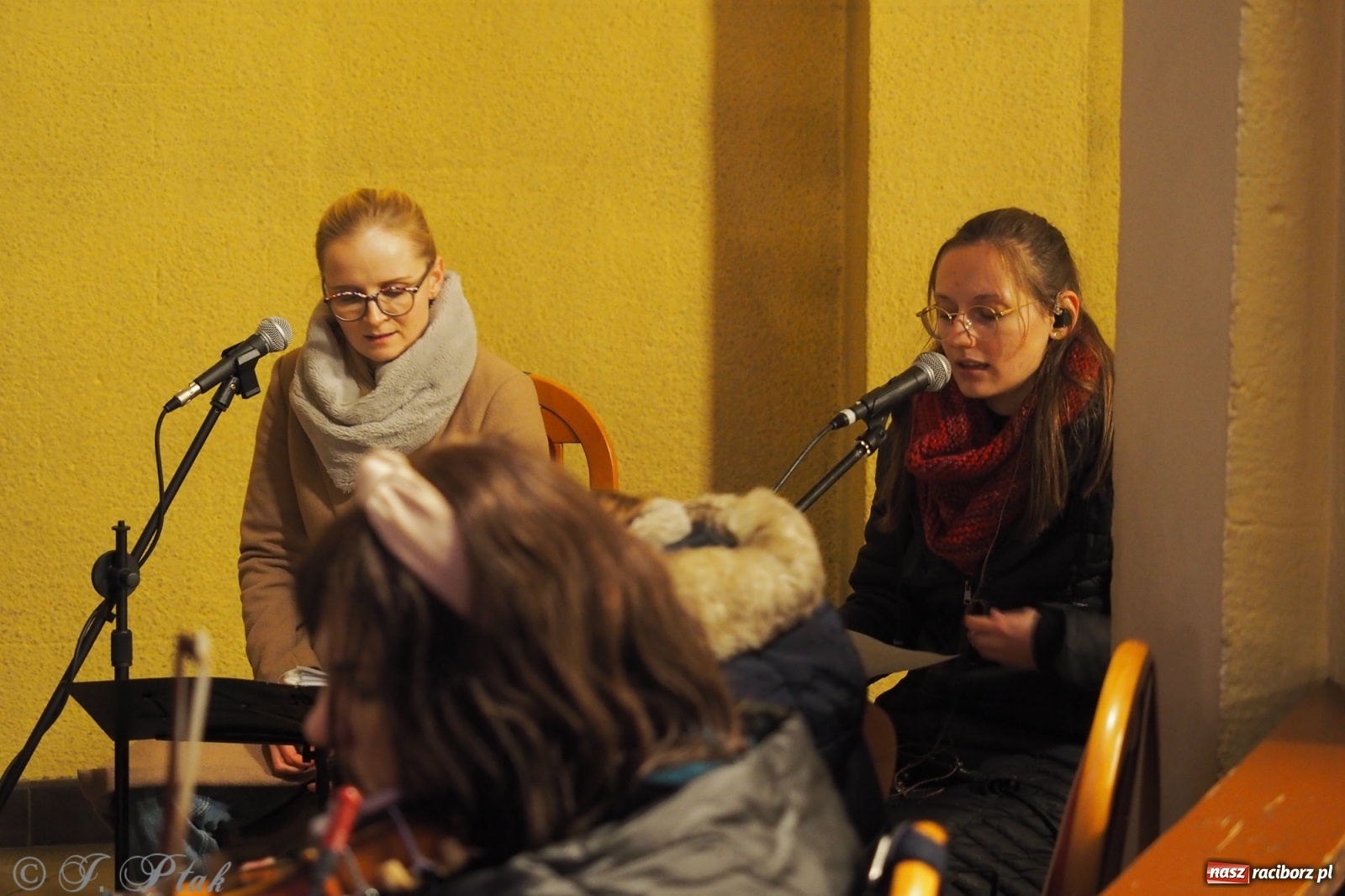 Zdjęcie w galerii na portalu naszraciborz.pl: Raciborskie Wieczory Uwielbienia wiadomości z regionu