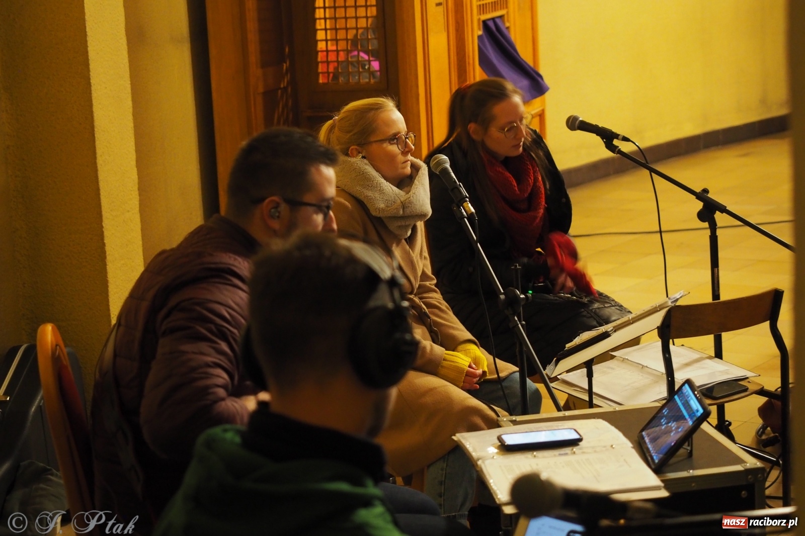 Zdjęcie w galerii na portalu naszraciborz.pl: Raciborskie Wieczory Uwielbienia wiadomości z regionu
