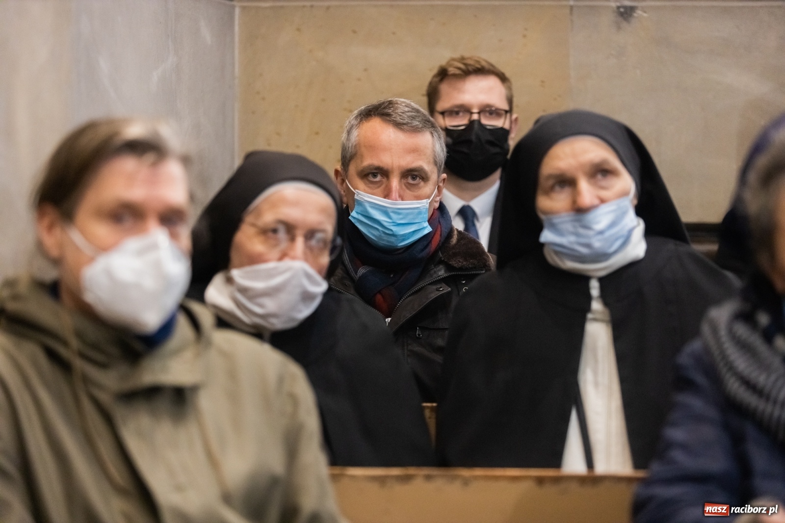 Zdjęcie w galerii na portalu naszraciborz.pl: W kościele farnym biskup opolski ogłosił rozpoczęcie procesu beatyfikacyjnego dominikanki Eufemii Piastówny z Raciborza wiadomości z regionu