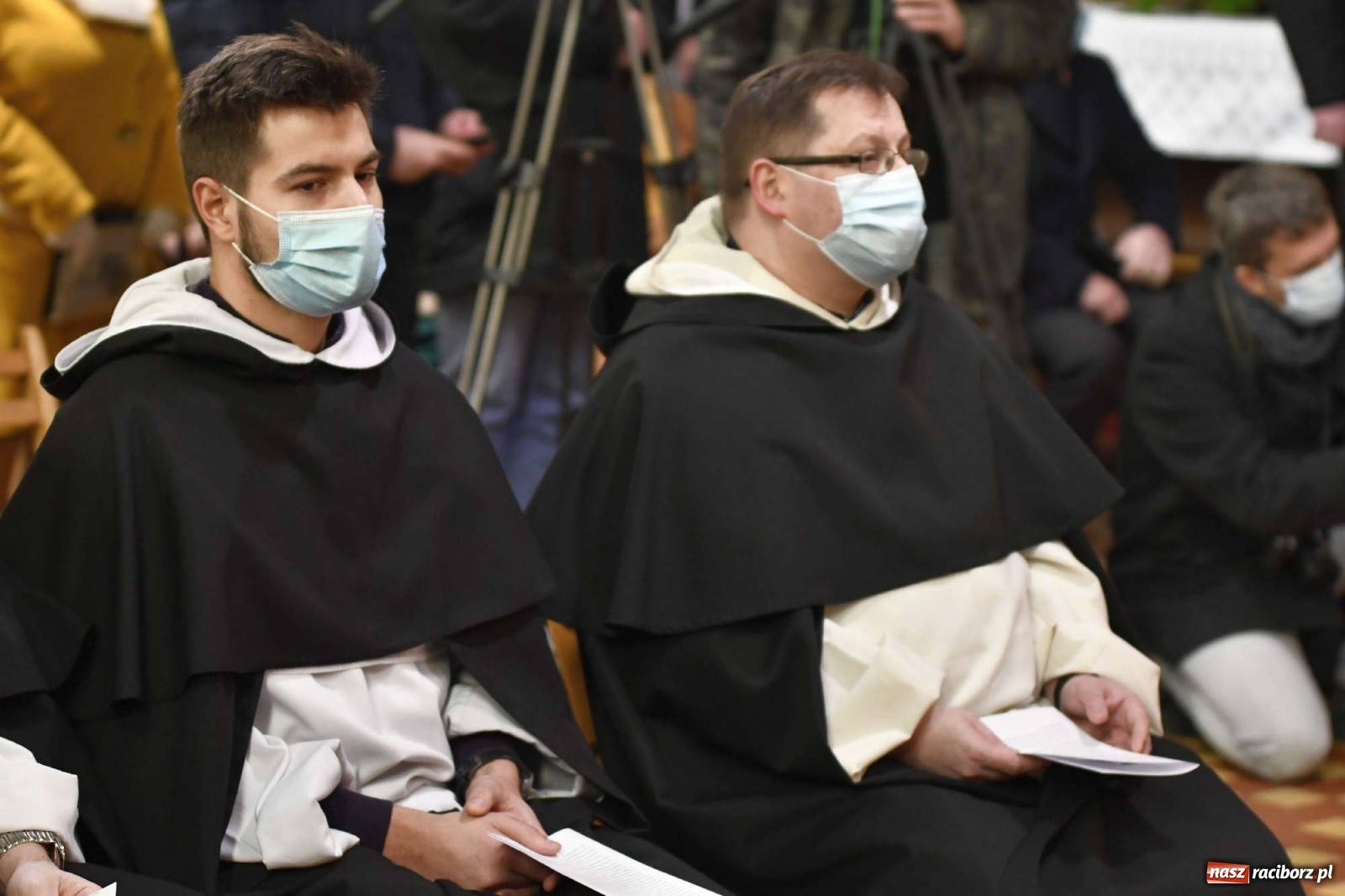 Zdjęcie w galerii na portalu naszraciborz.pl: W kościele farnym biskup opolski ogłosił rozpoczęcie procesu beatyfikacyjnego dominikanki Eufemii Piastówny z Raciborza wiadomości z regionu