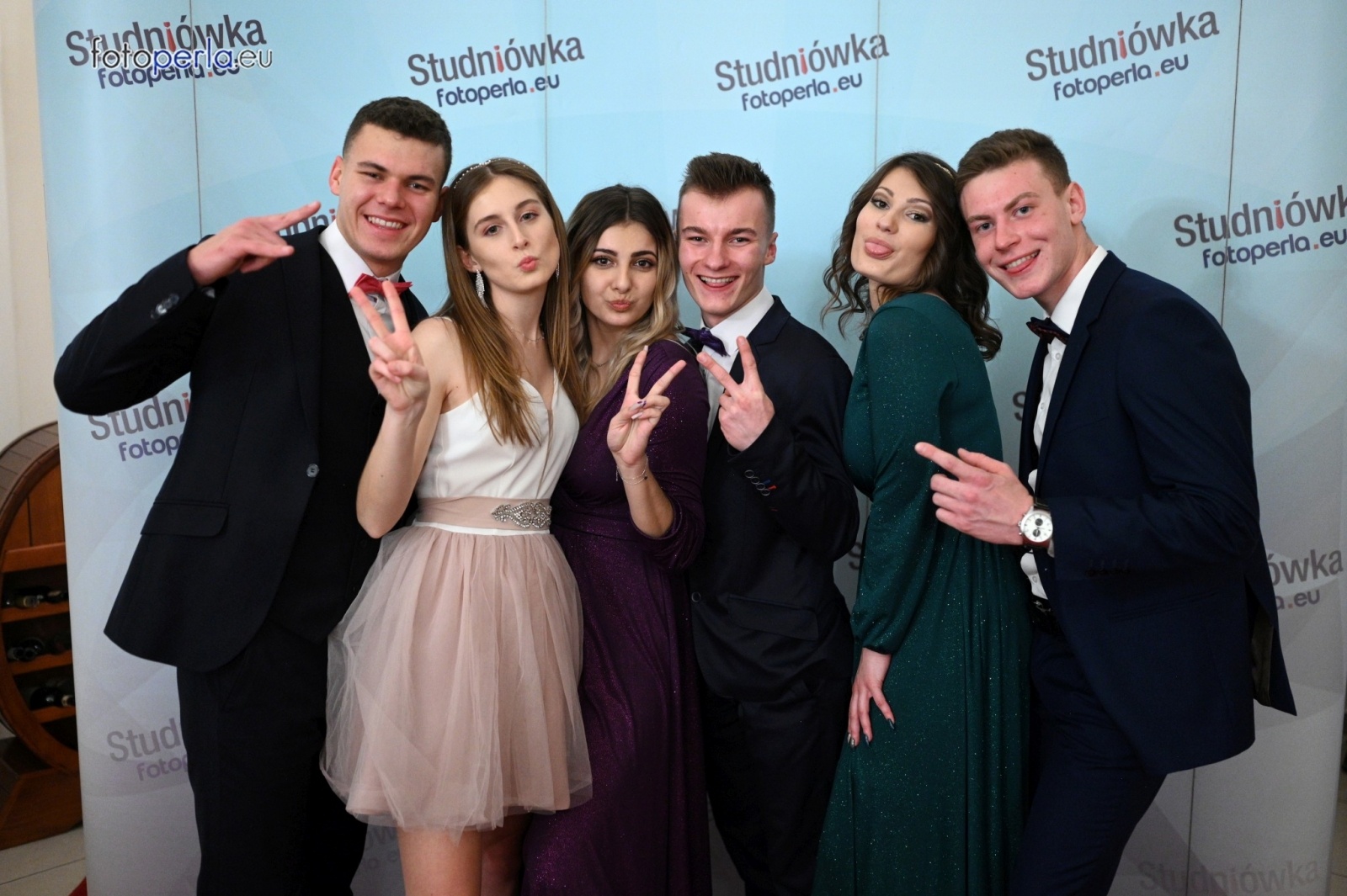 Zdjęcie w galerii na portalu naszraciborz.pl: Przeżyjmy to jeszcze raz. Studniówka Budowlanki i Gastronomika wiadomości z regionu