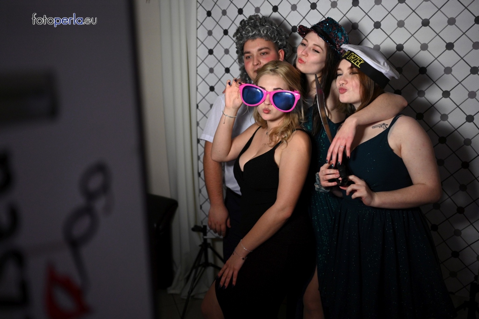 Zdjęcie w galerii na portalu naszraciborz.pl: Przeżyjmy to jeszcze raz. Studniówka Budowlanki i Gastronomika wiadomości z regionu