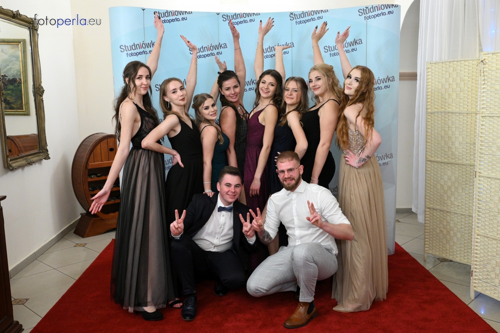 Zdjęcie w galerii na portalu naszraciborz.pl: Przeżyjmy to jeszcze raz. Studniówka Budowlanki i Gastronomika wiadomości z regionu